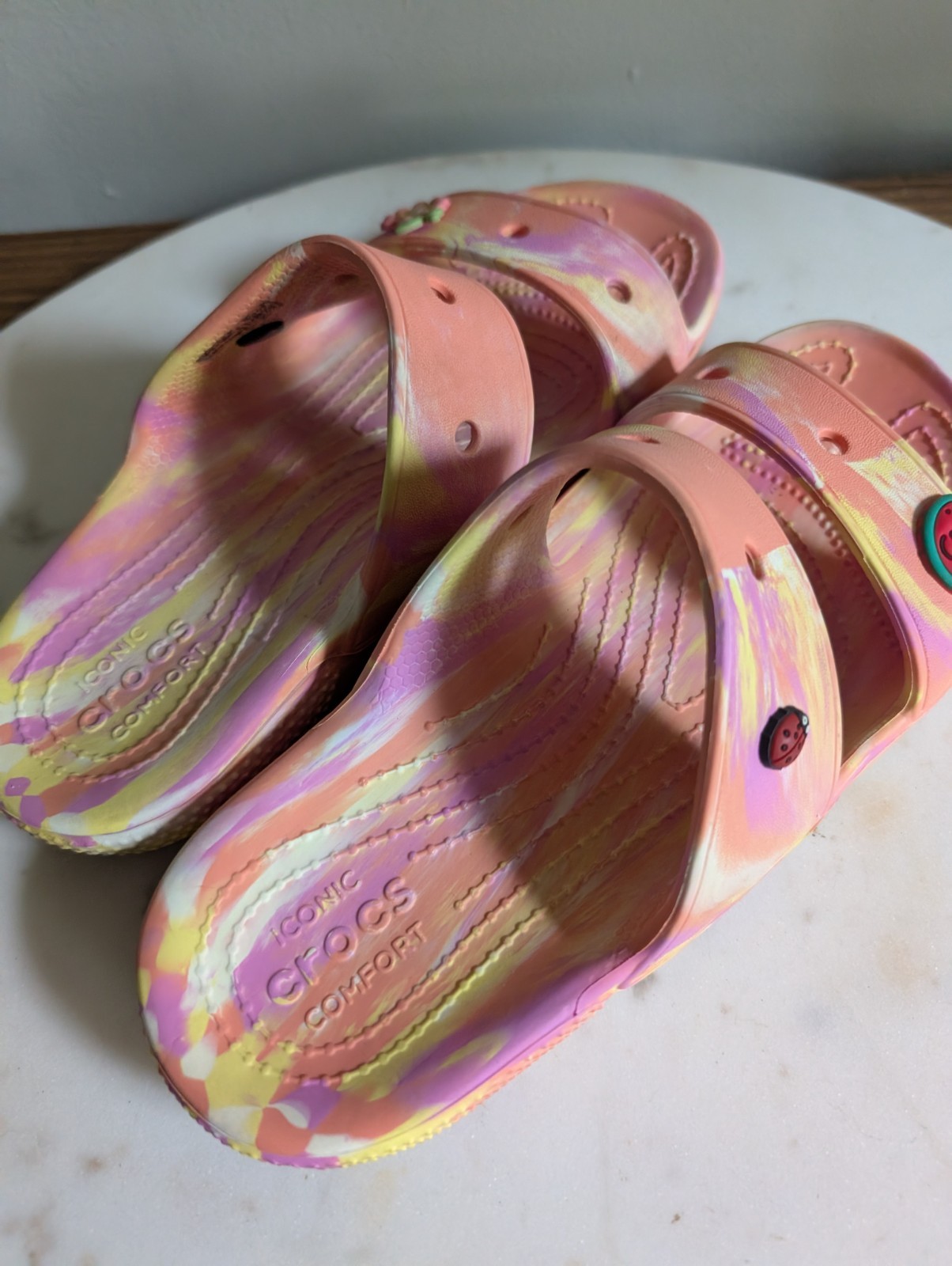 Crocs Iconic Comfort Women’s Slide Sandals Pink Yellow Marble Jibbitz Size W7