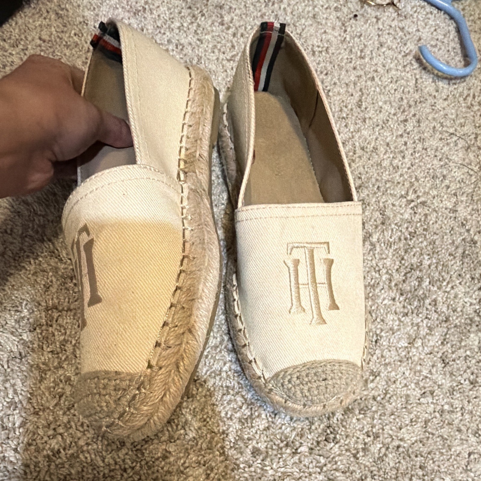 Tommy Hilfiger Women’s Beige Canvas Slip-On Logo Espadrille Flats Sz 5