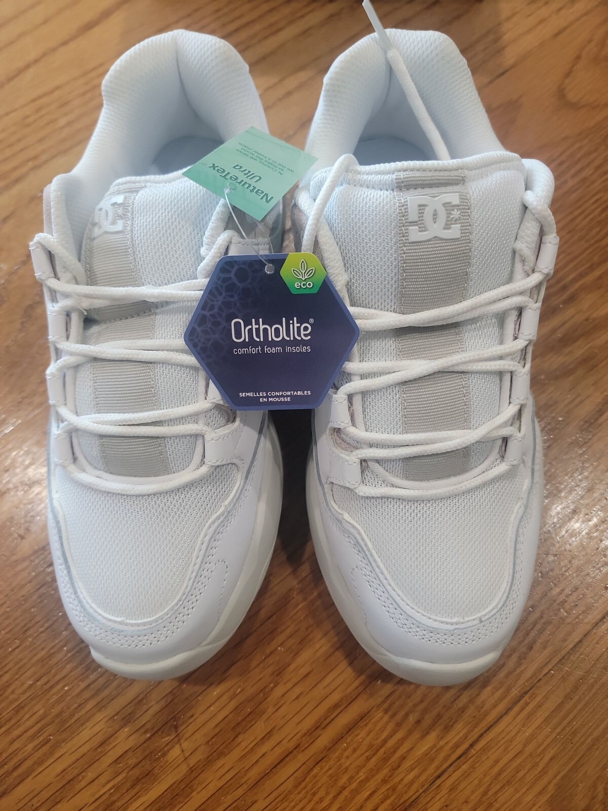 NEW NIB Women’s DC Shoes Decel Sneakers Cream Color Size 5 1/2 7 7 1/2 8 8 1/2