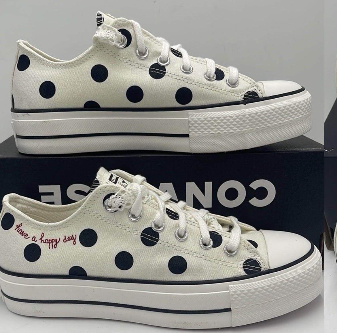 Size 7.5 Converse Women’s Chuck Taylor All Star Lift Platform Cosmic Low Top