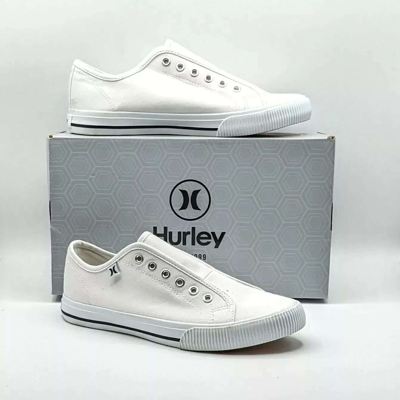 NEW Hurley Ladies Chloe Slip on No Laces Canvas Sneaker Shoes White, Size 6.5