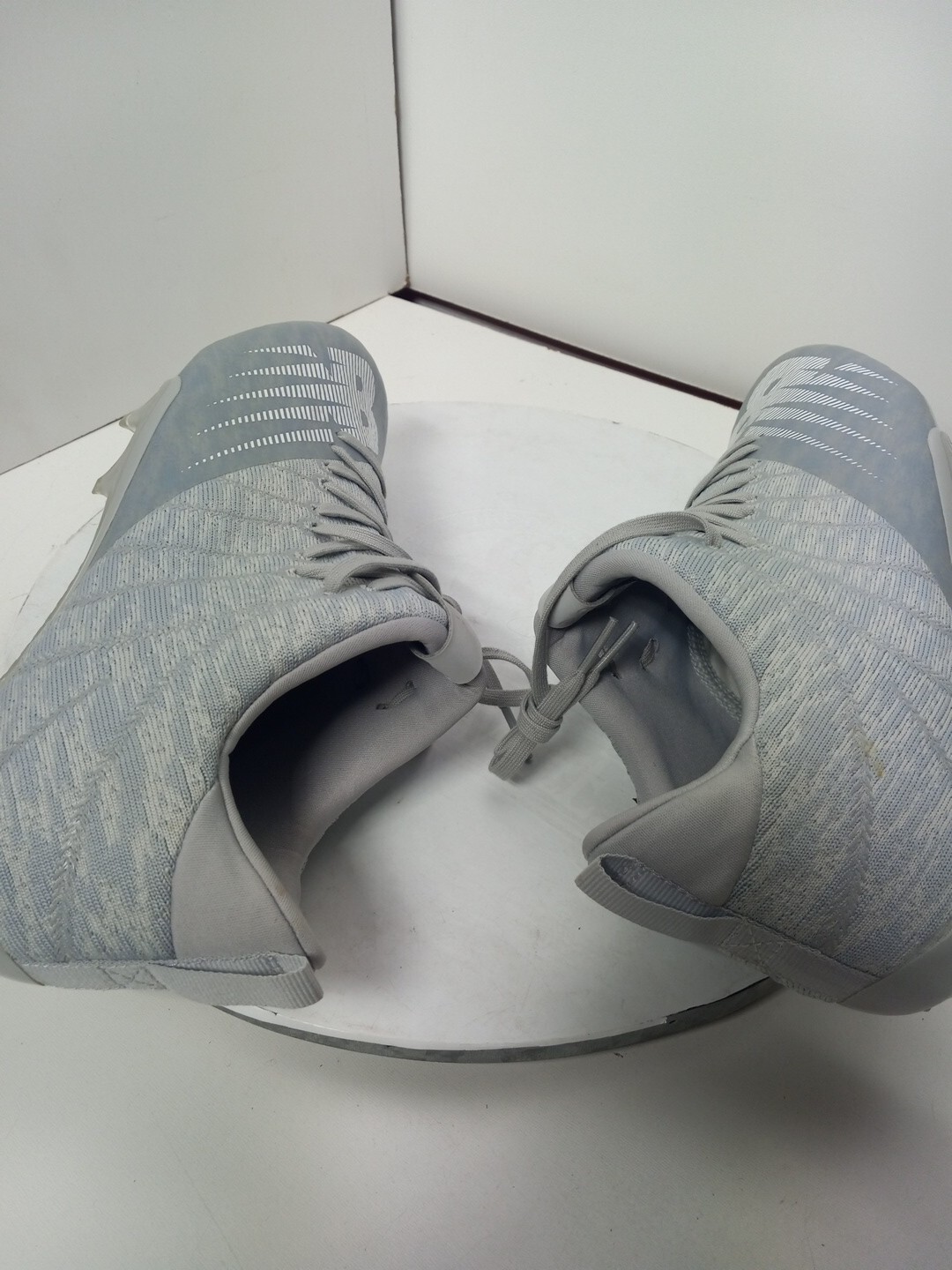 New Balance Burn X Low Gray Lacrosse Cleats Womens Sz 12 D Wide