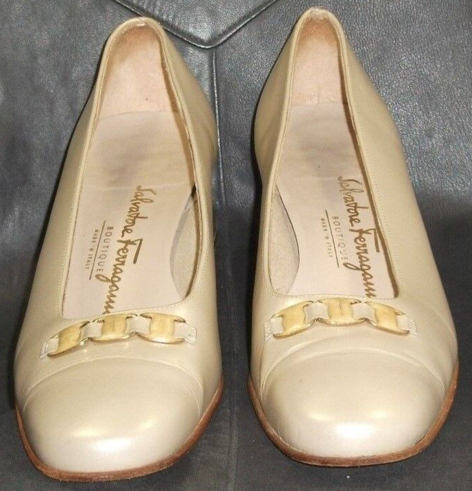 Salvatore Ferragamo Boutique women’s tan smooth leather pump shoes size US 8 3A