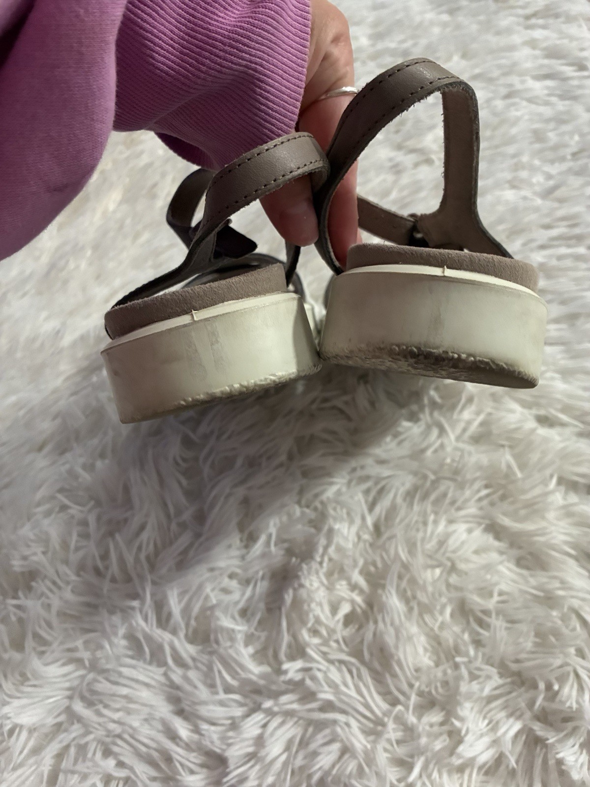 ECCO Comfort Leather Yuma Ankle Cross Strap Strappy Sandal Gray Taupe 38 7 7.5