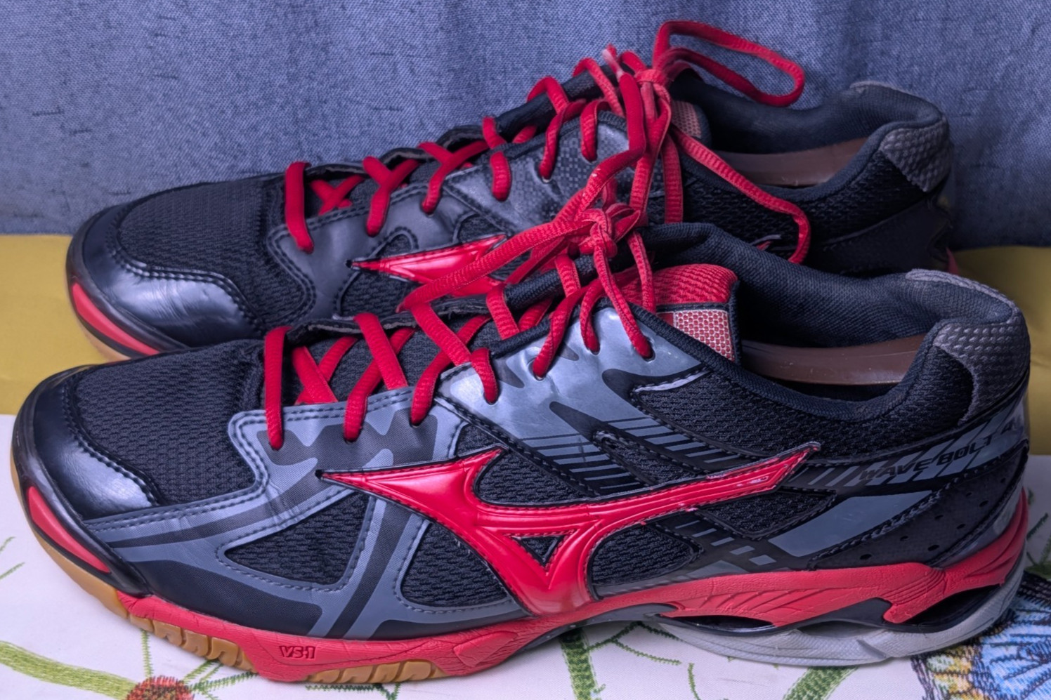 Mizuno Wave Bolt 4 Volleyball Shoes Black V1GC156061 Women’s 13 Gym Sneakers