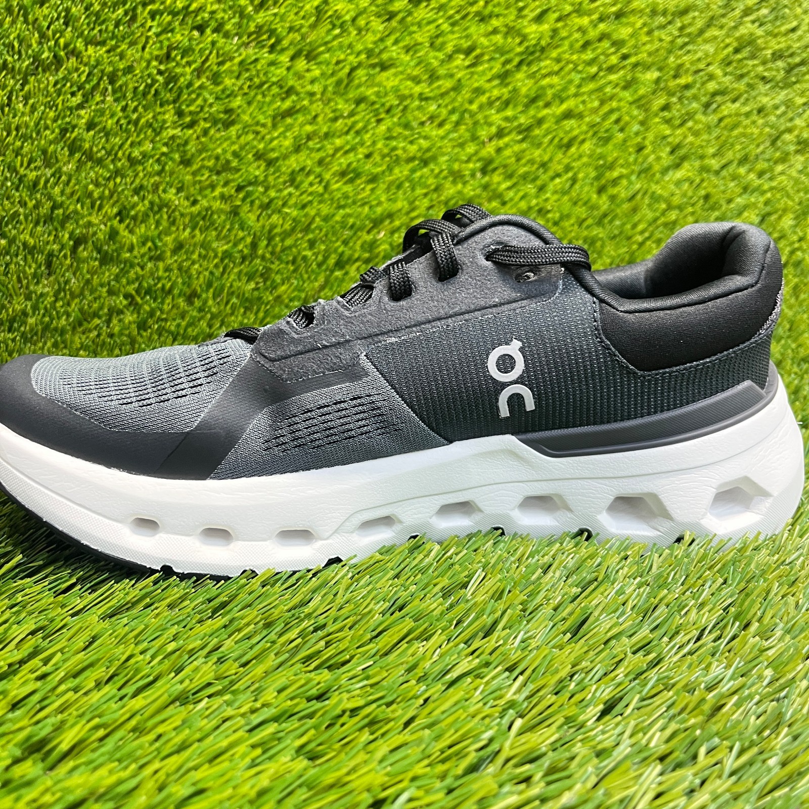 On Cloudrunner 2 Womens Size 8 Eclipse Black Athletic Running Shoes Sneakers