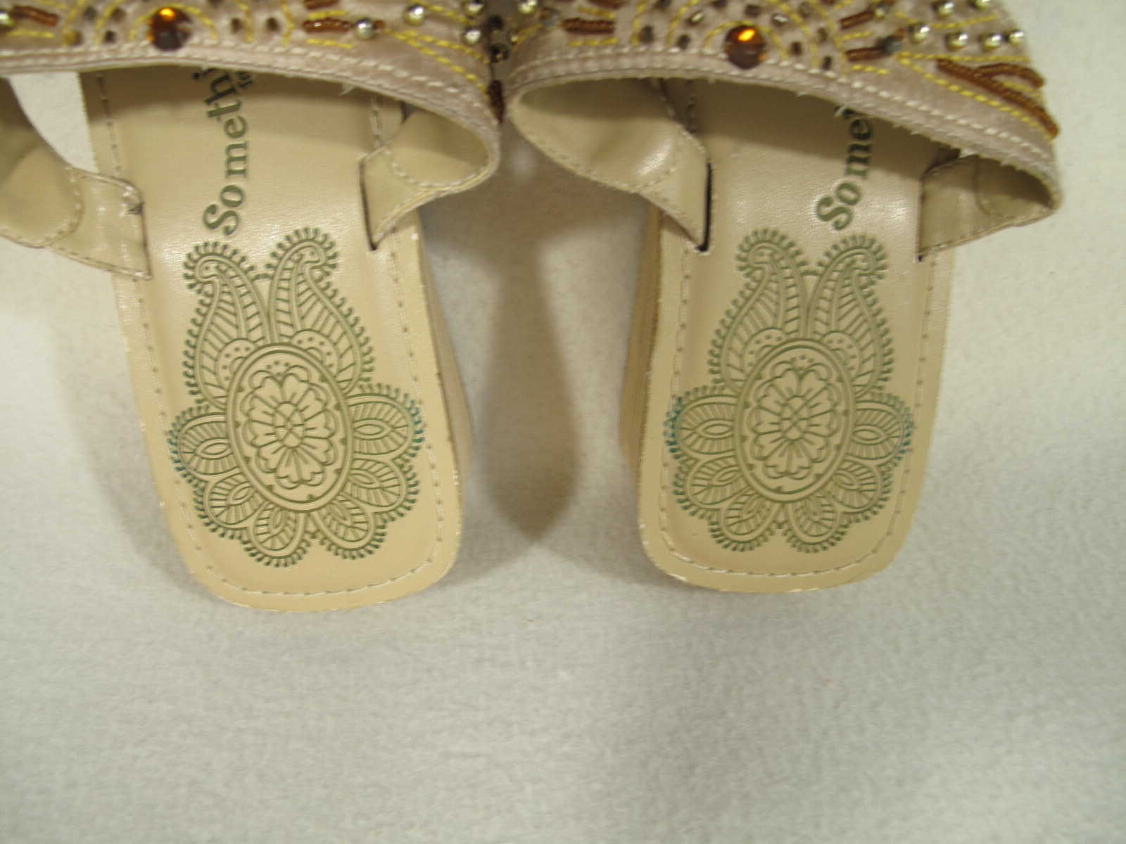 Skechers USA~Women’s Somethin’ Else Jaunt~Beaded~Wedge~Thong~Sandal~ Size 10.5