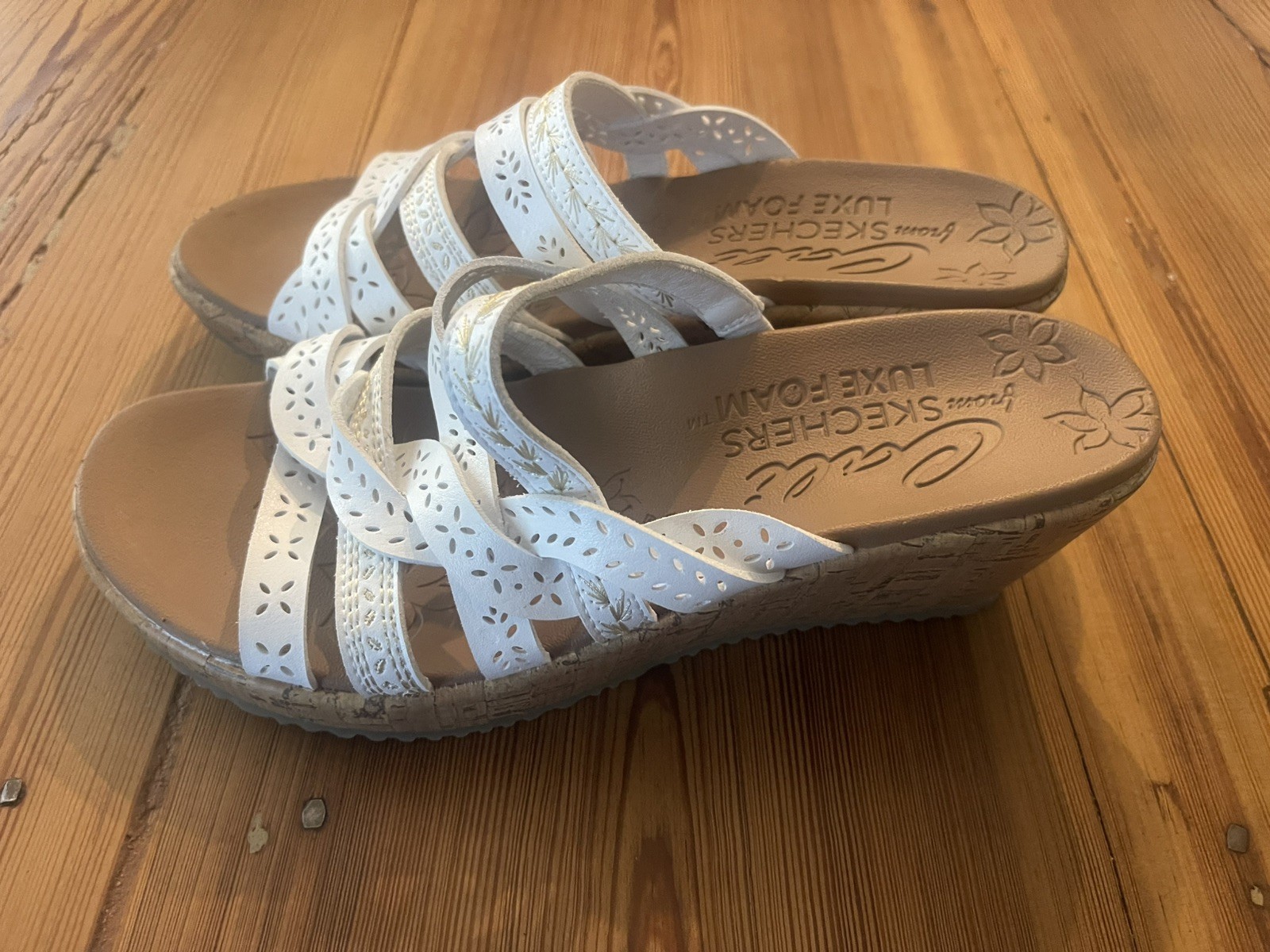 Skechers Beverlee Posse Wedge Women’s Size 8 Strappy Sandals New No Box