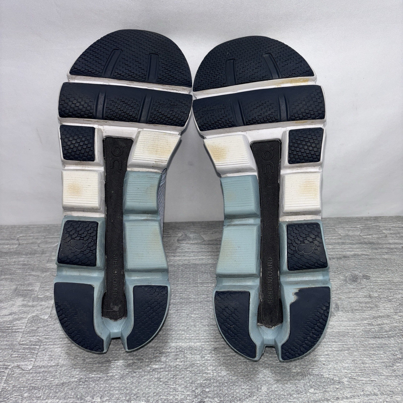 On Cloud Cloudflyer 4 Womens Running Shoes Sneakers Size 10 Blue Gray