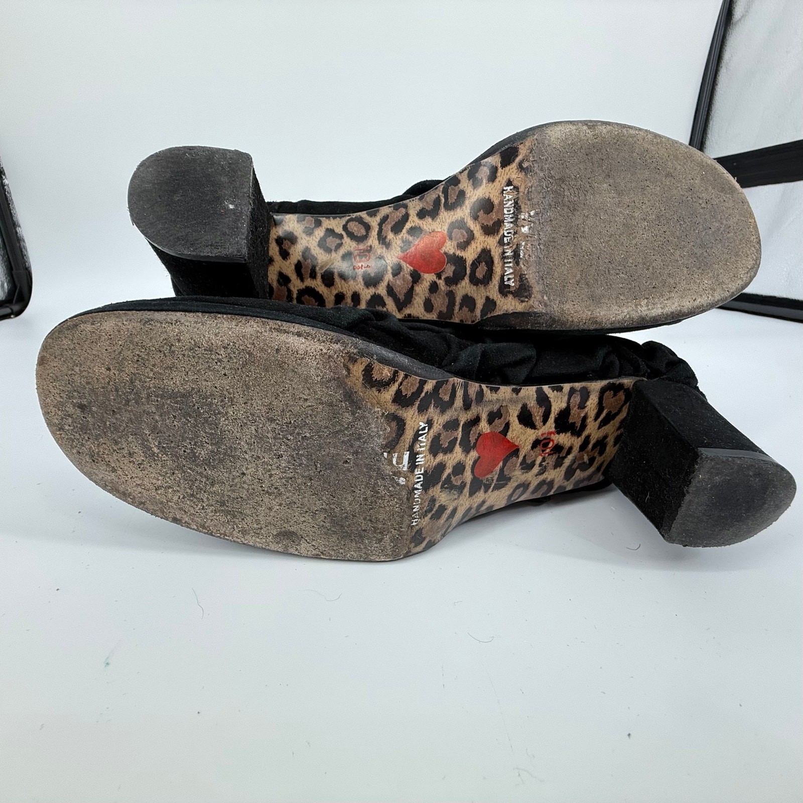 Warren Edwards Suede Black Ankle Boots SZ 10.5 Italy Unique Feminine Punk
