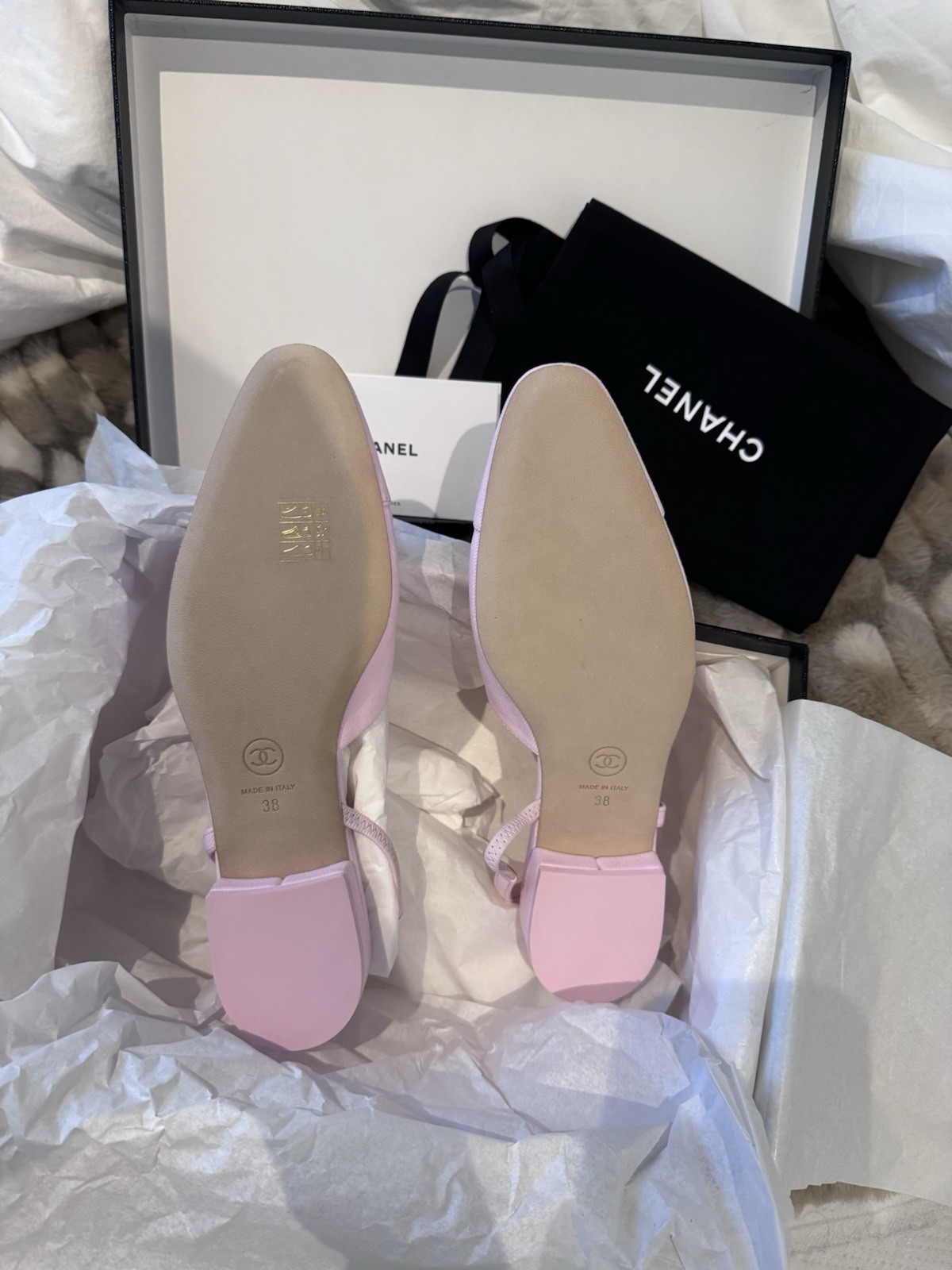 BNIB NEW Chanel 26S Pink Denim Sling Back Flats 38 – Celebrity Must Have