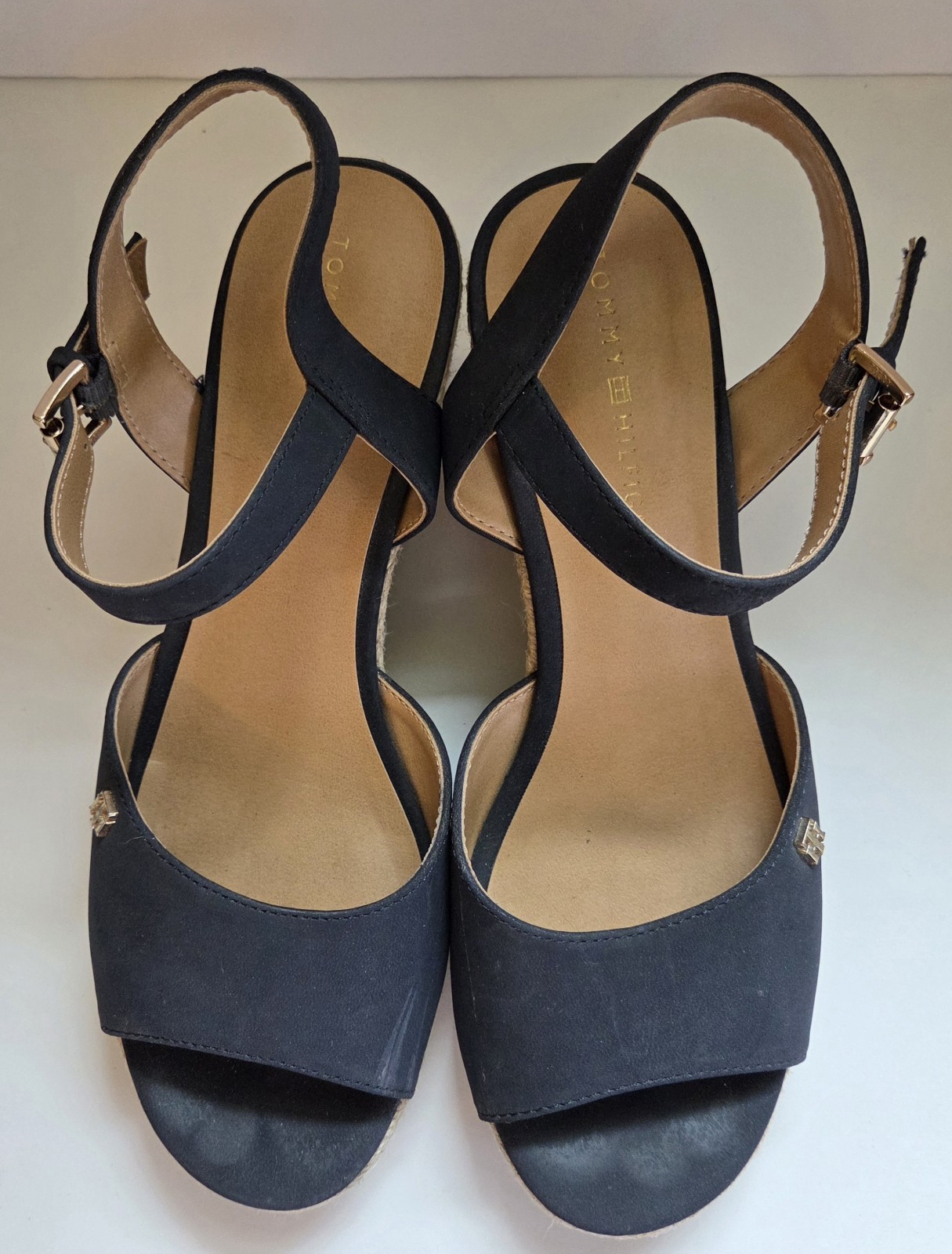 ​Tommy Hilfiger Black Wedge Sandals Ankle Strap Open Toe Shoes Size 8 1/2 M Gift