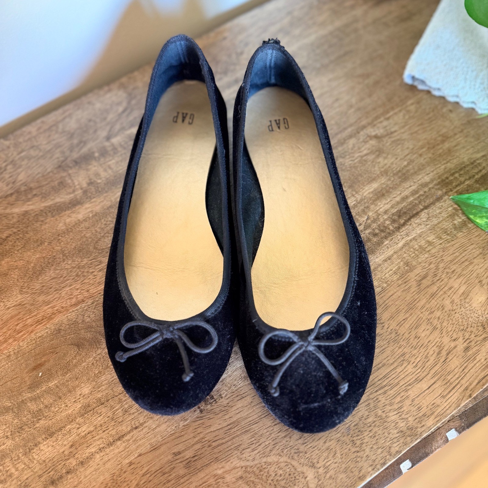 Chase & Chloe GAP Ballet Flats Women 8 Rose Gold Black Bundle Quilted Velvet Bow