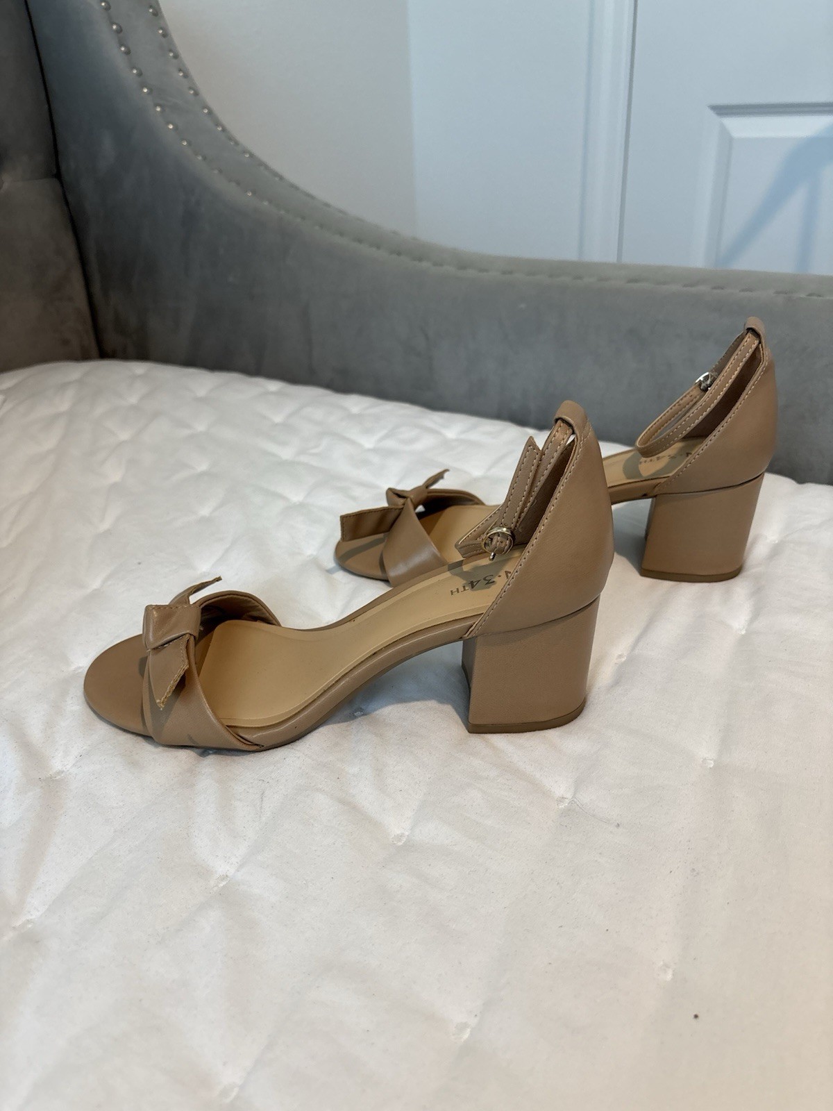 ON 34TH Beige Strappy Ankle Strap Bow Open Toe Block Heel Sandals 7.5