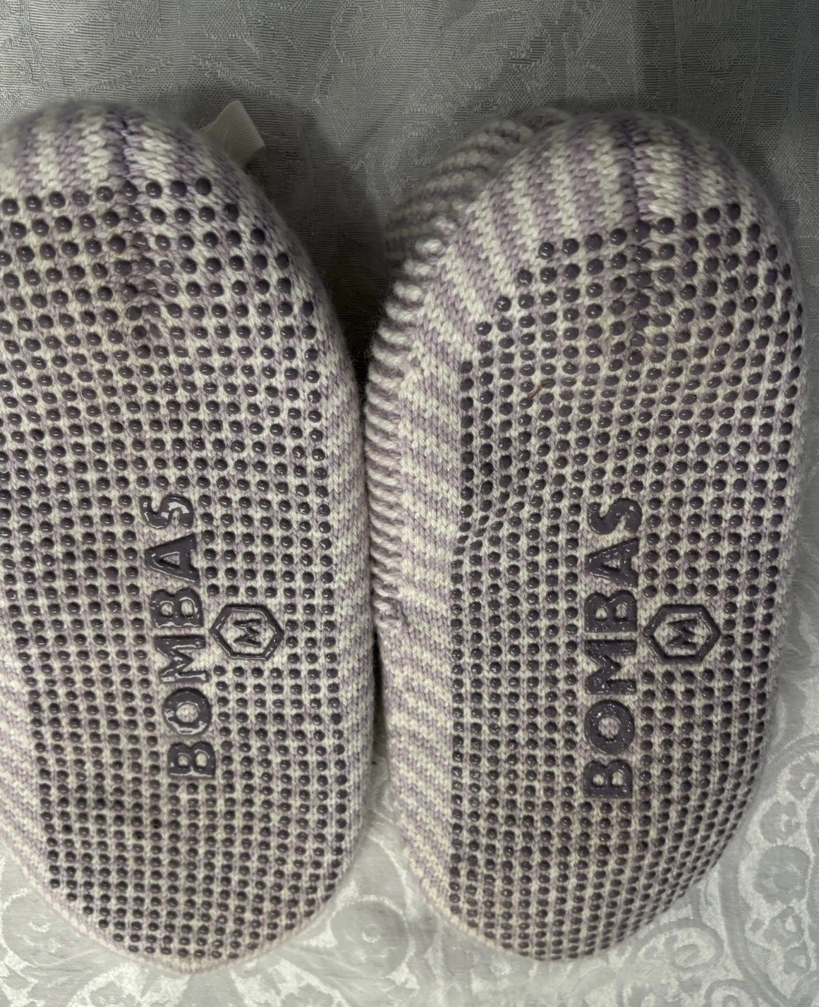 Bombas Gripper Slipper Socks Fair Isle Size M Fits Women’s 9-11 Lilac $55