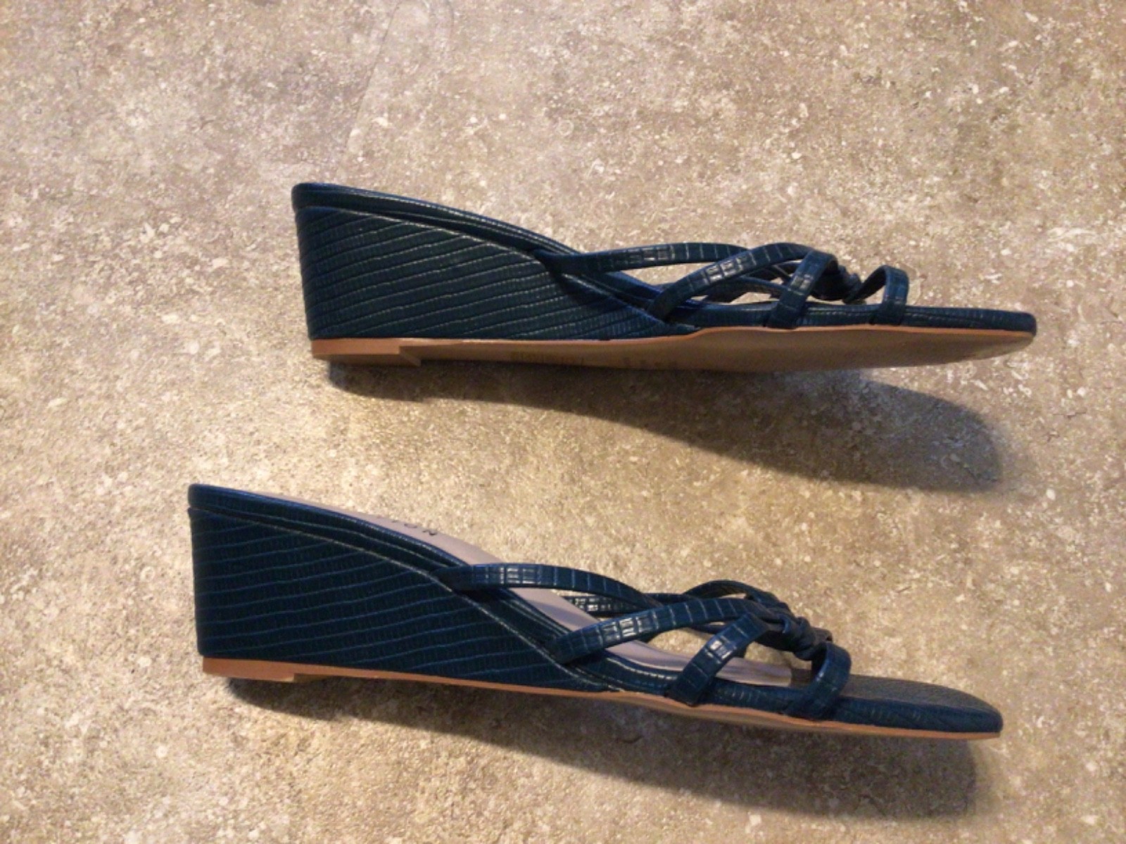 Journee Womens Blayke Knotted Strappy Slip On Wedge Heel Sandals Blue Size 7 1/2