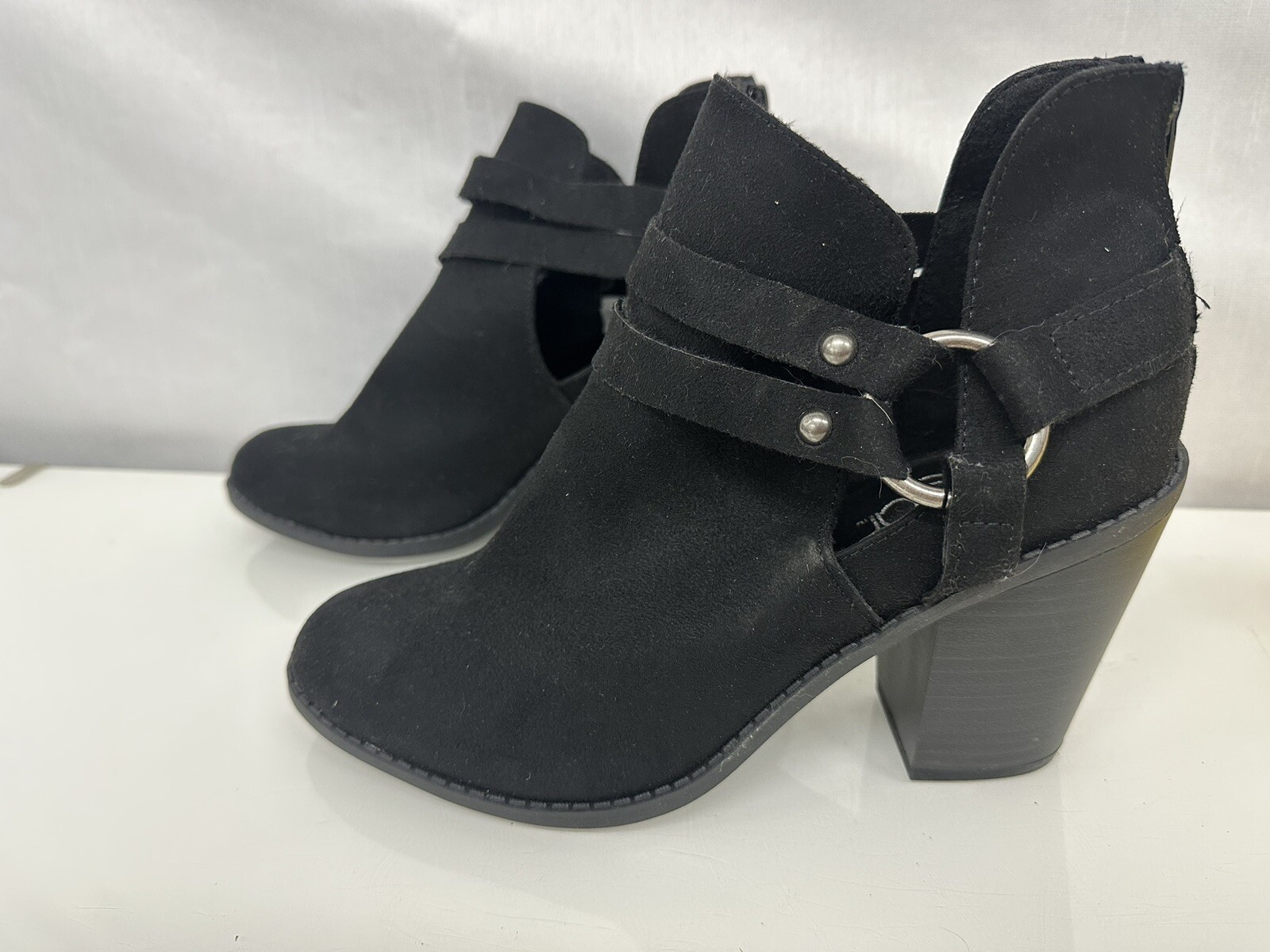 Sugar Women’s Valley Suede Almond Toe Ankle Fashion Boots 8.5