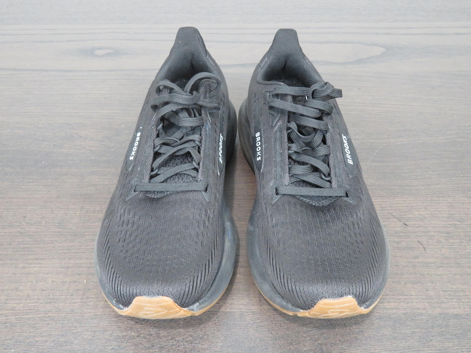 Brooks Revel 8 Shoes Womens 7 Black Running Sneakers Road Gym 1204561B072