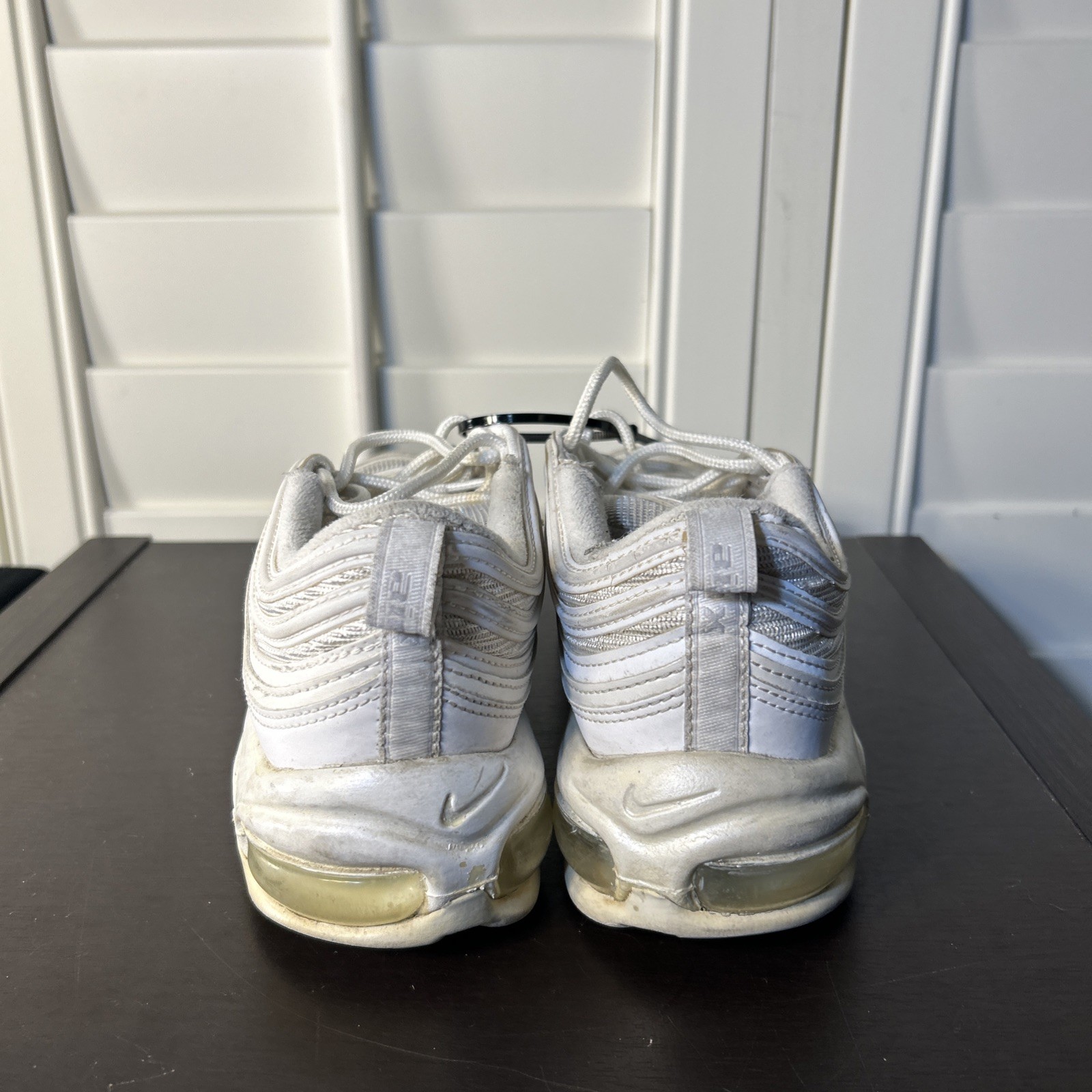 Nike Air Max 97 Women’s Size 8 Triple White Sneakers Shoes 921733-100