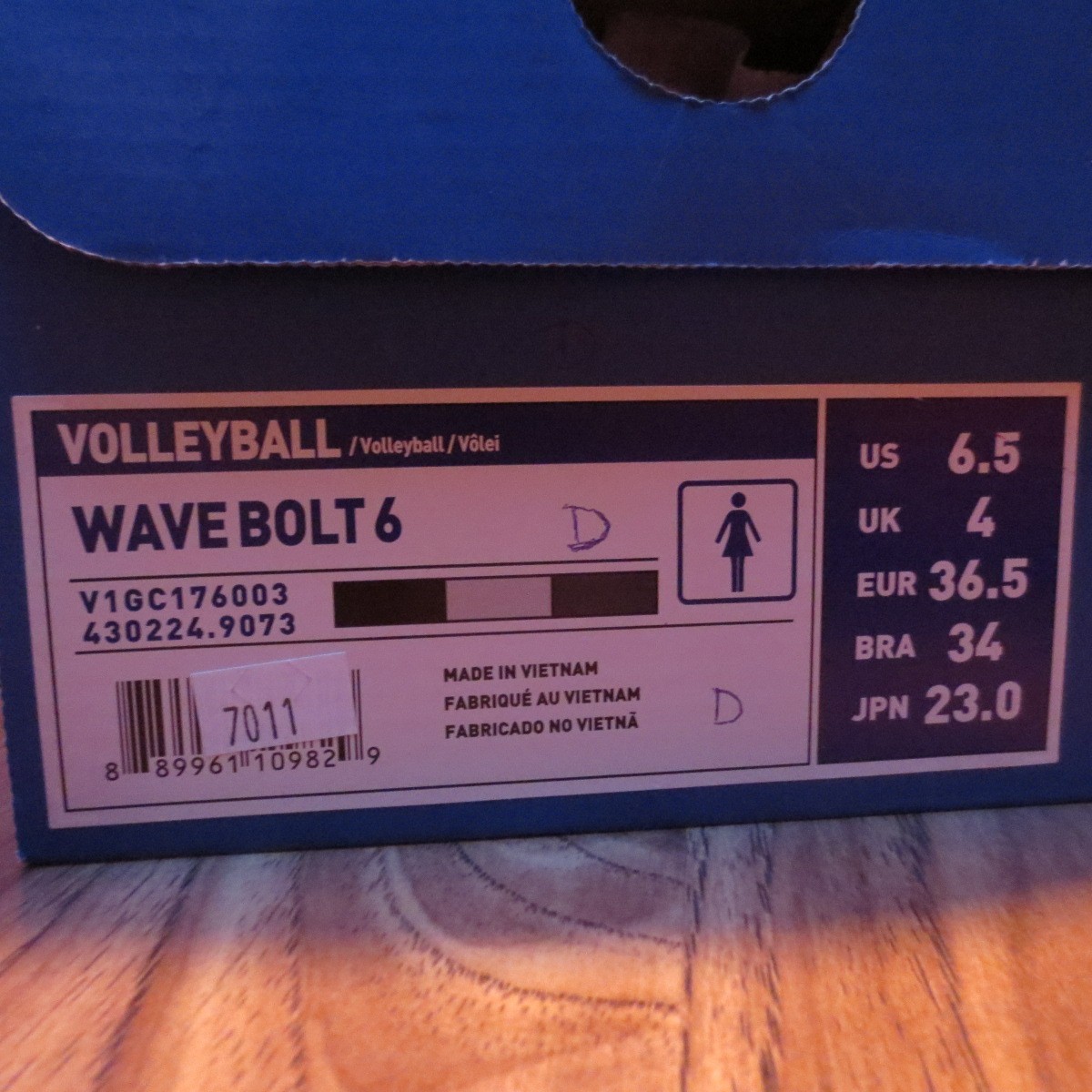 Mizuno Womens US 6.5 EU 36.5 Wave Bolt 6 Volleyball Shoe Black
