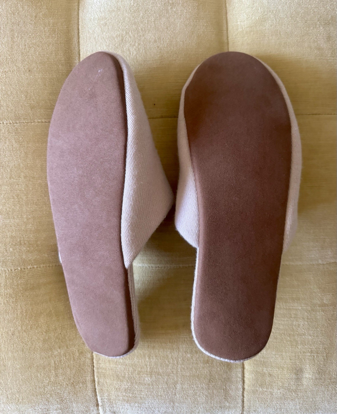 NWT NakedCashmere Naked Cashmere Mule Slippers * Barley Taupe Tan * Large 9/10