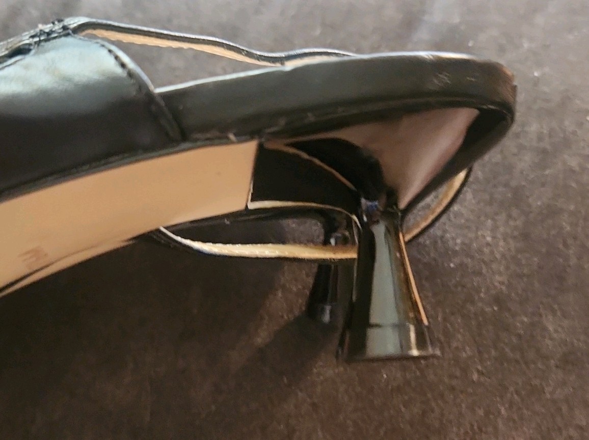 Charles David SZ 7.5 Black Rhinestones Classic Sophisticated. See Photos.