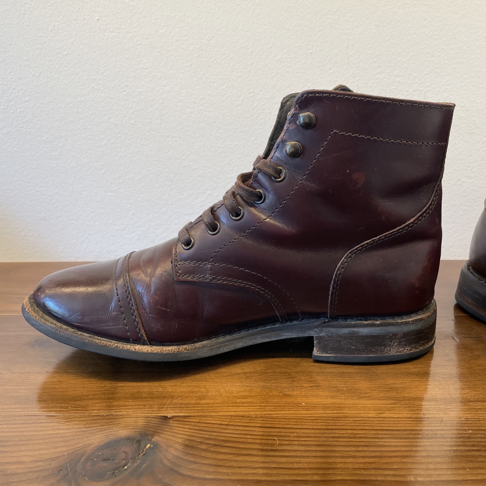 Thursday Captain Leather Boots Women 8 Brandy Ankle Cap Toe Preppy Rugged Office
