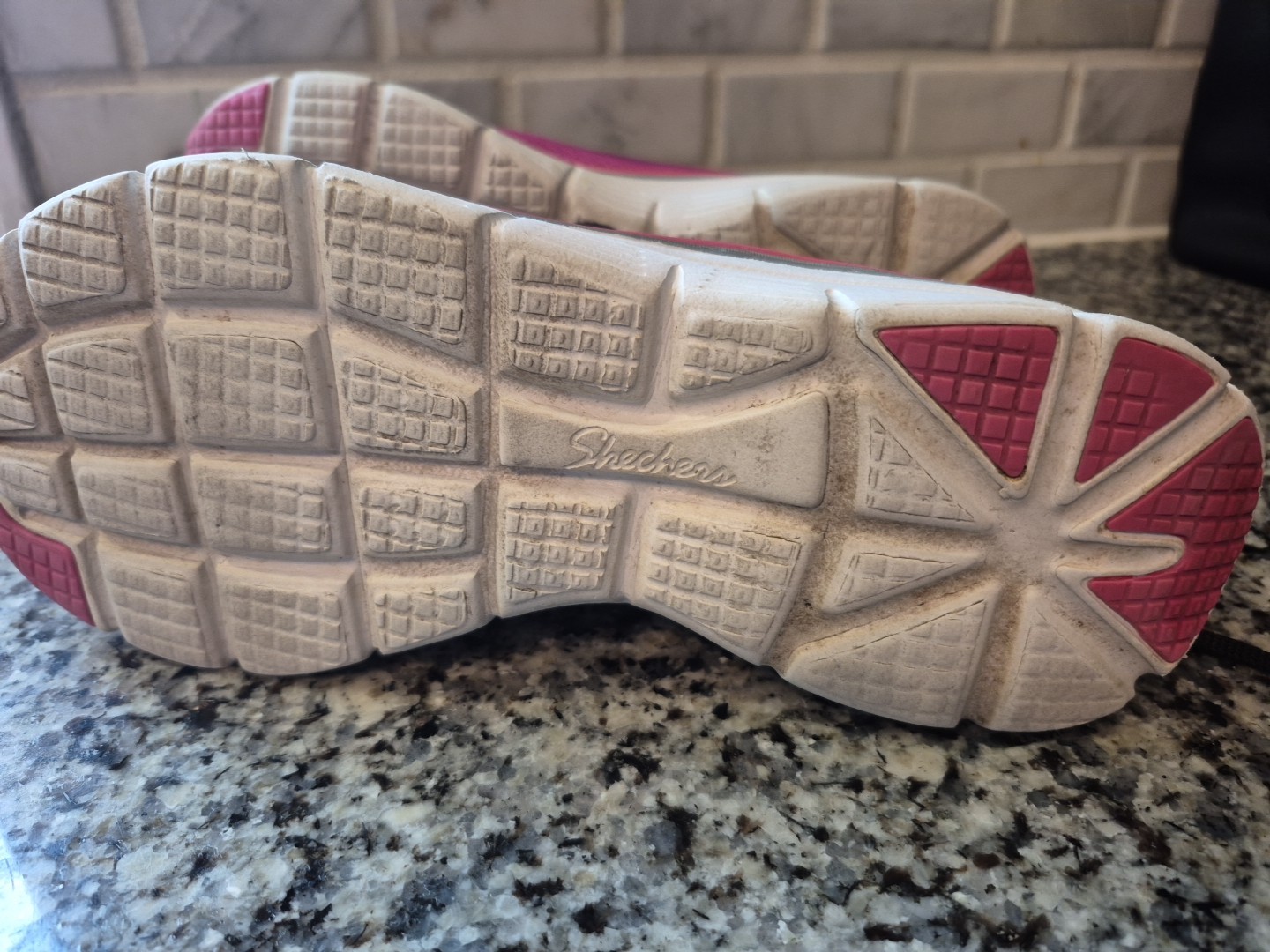 Skechers/Memory Foam Sneakers/ Women’s Size 7/Black-Pink/SEE DESCRIPTION/