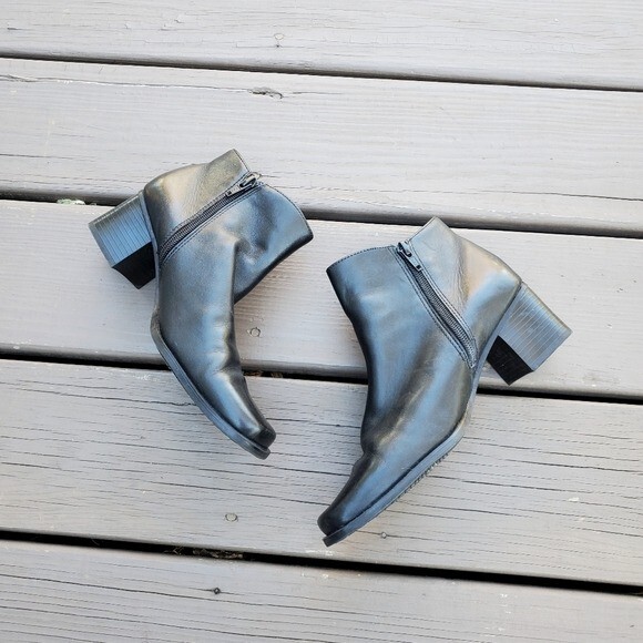 Vintage 90s y2k Bratz Black Leather Chunky Heel Square Toe Ankle Boots Booties 7