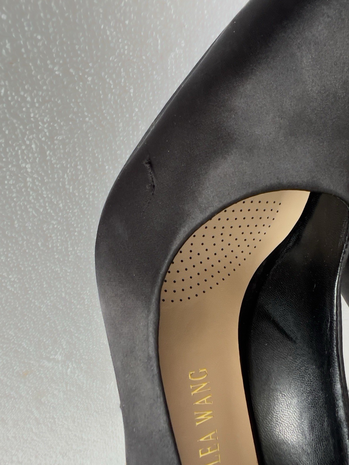 Azalea Wang Size 10 Snake Shoes Black Satin Stilleto