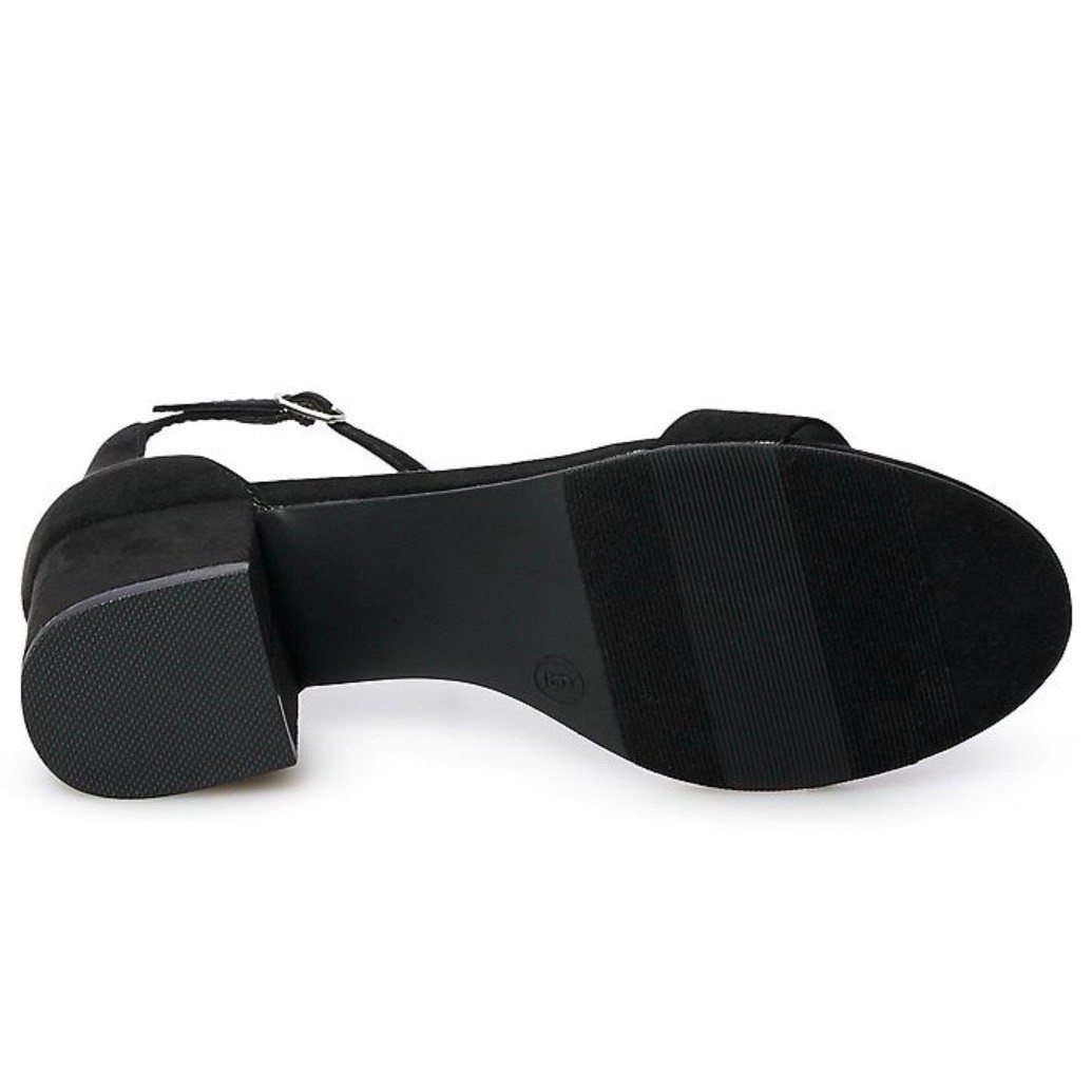 NIB Madden Girl Ileana Womens Black Micro Suede Block Heel Ankle Strap Sandals 7