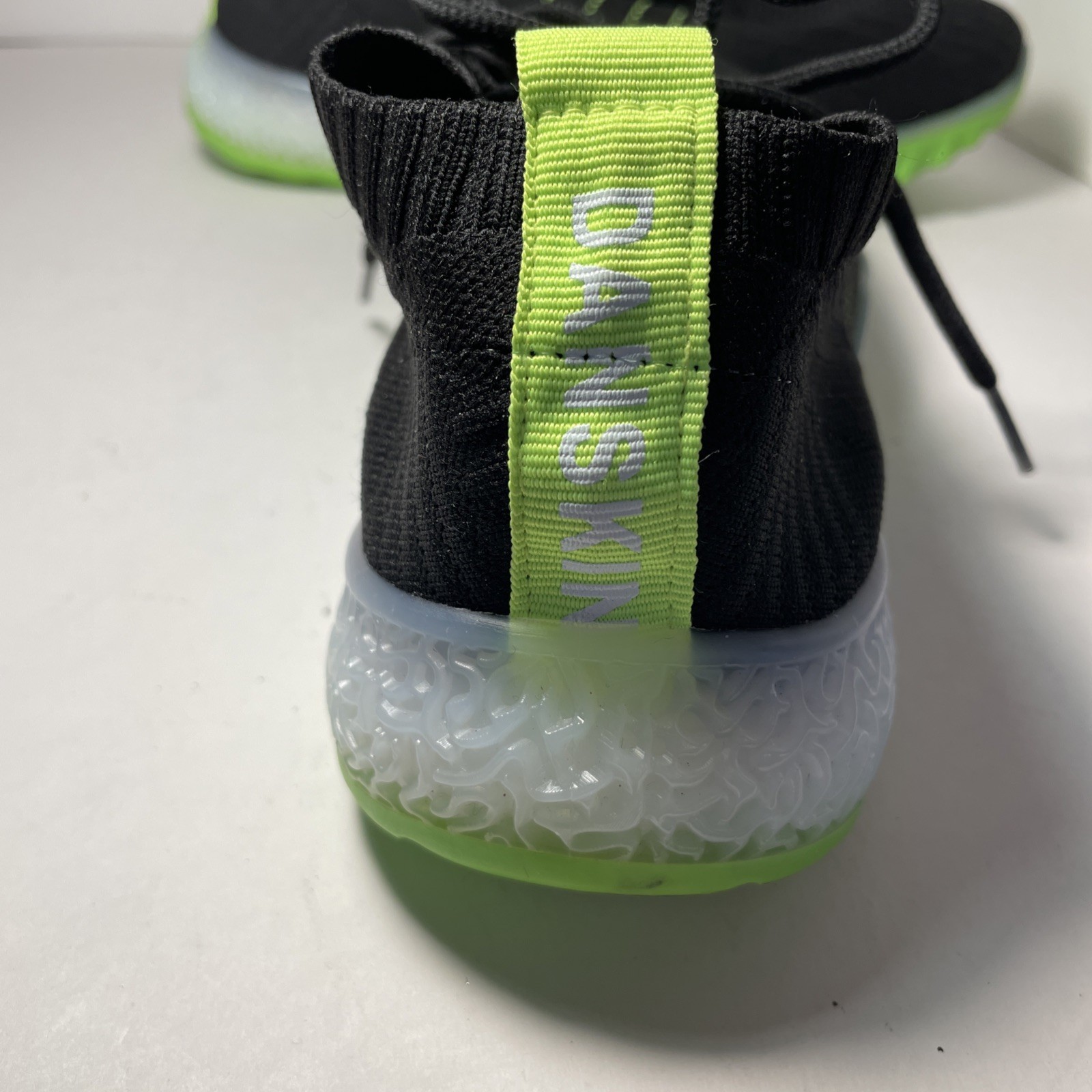 DANSKIN POSITIVE LOAFER SHOES SLIP-ON KNIT SNEAKERS BLACK LIME GREEN 9