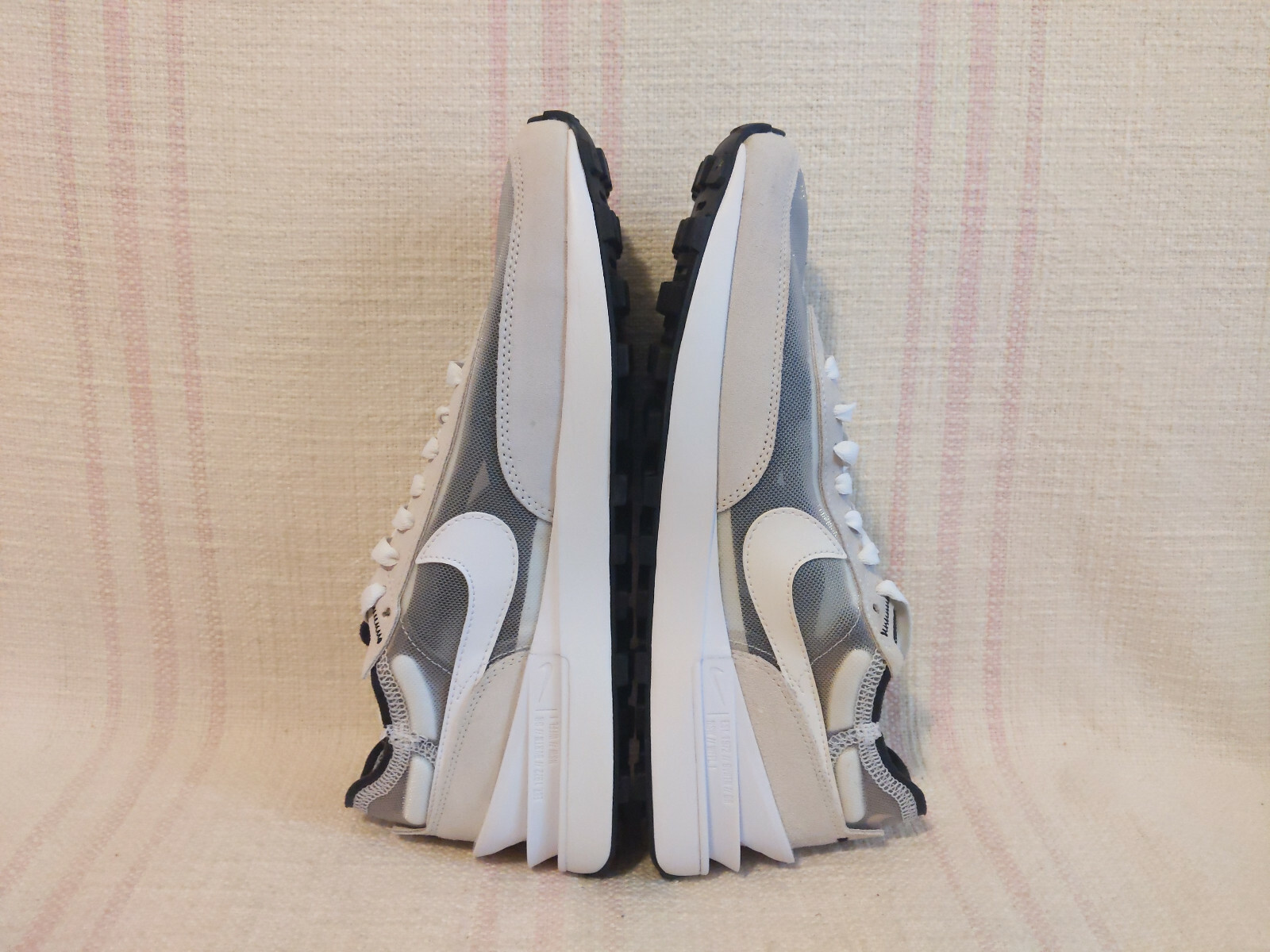 W Nike Waffle One White Grey Black DC2533 102 Women’s Shoes Size 11 (=Men 9.5)