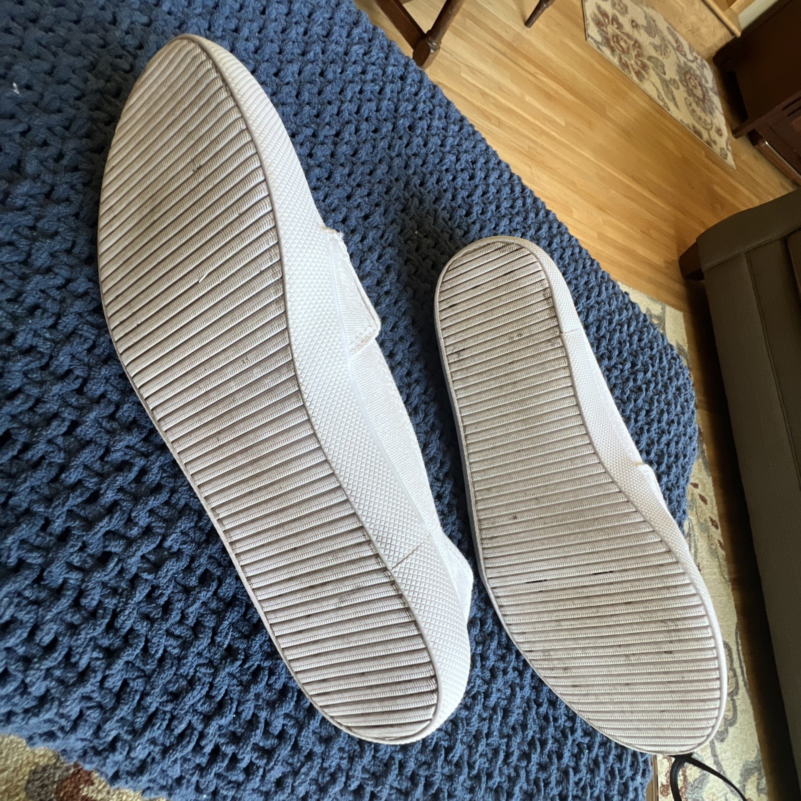 Lacoste Marice Women’s Classic Canvas White Slip-On Shoes Sz US 6, EU 37, UK 4