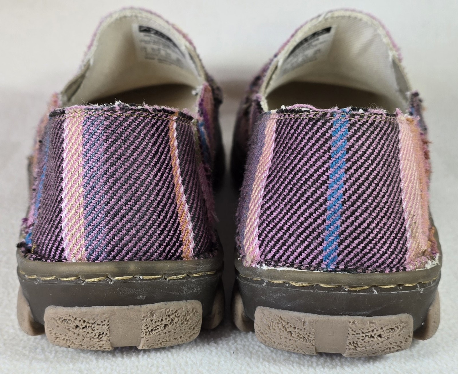 Tony Llama Womens Sz 7.5 Slip-On Shoe Moccsi Rose Canvas Aztec Western TLC106L