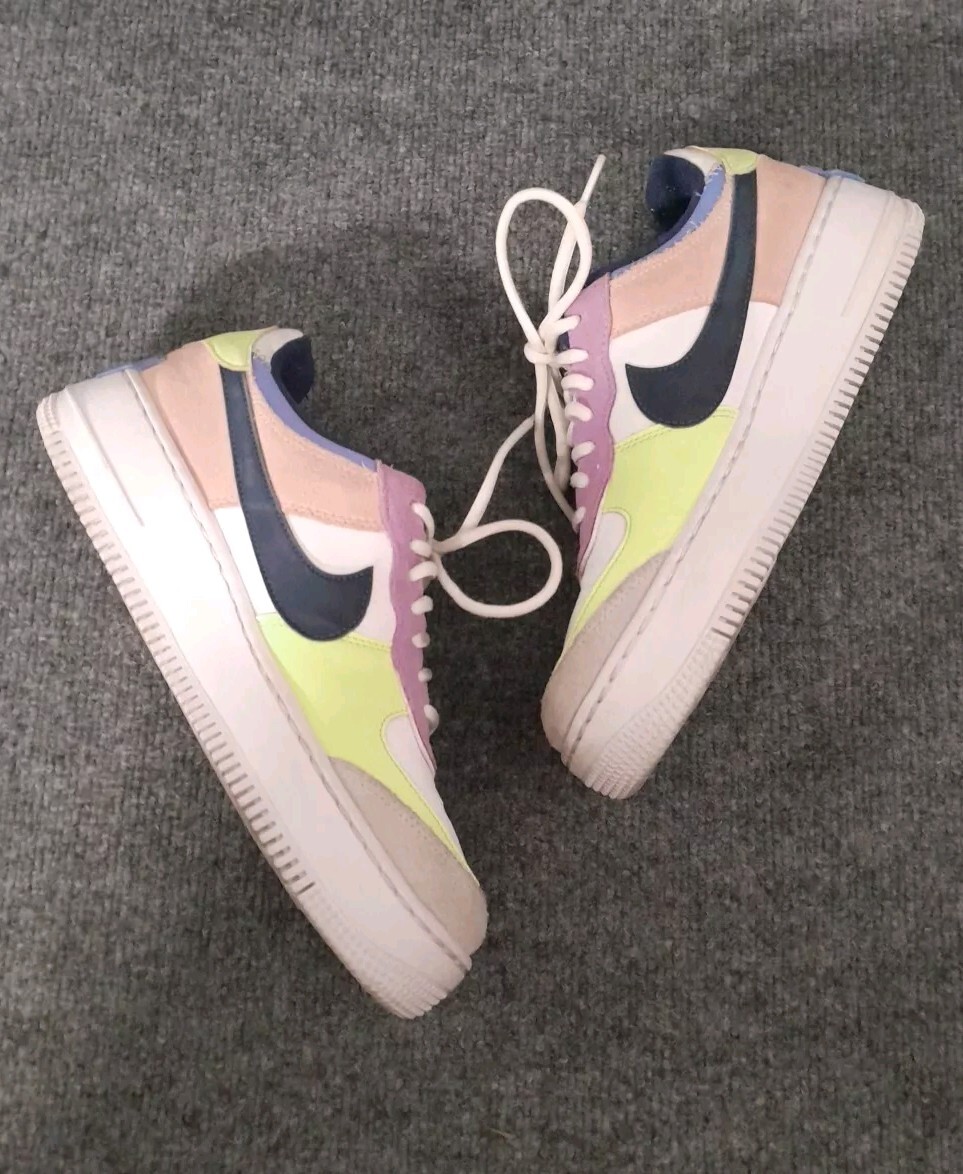 Nike Sneakers Womens 7 Air Force 1 Shadow Photon Dust Crimson Tint CU8591-001