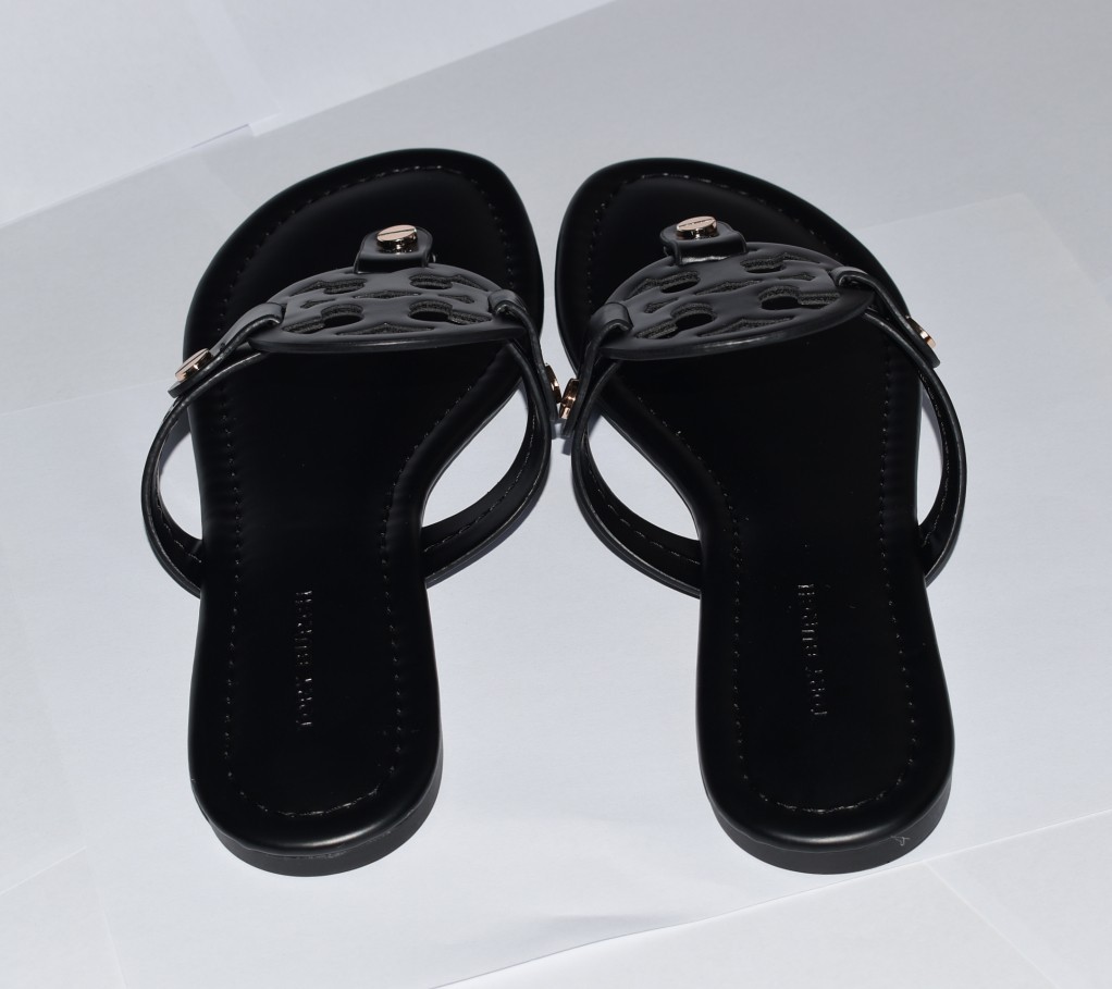 Tory Burch Miller Black Leather Thong Sandals, Classic Logo, Size US 6.5 NWOB
