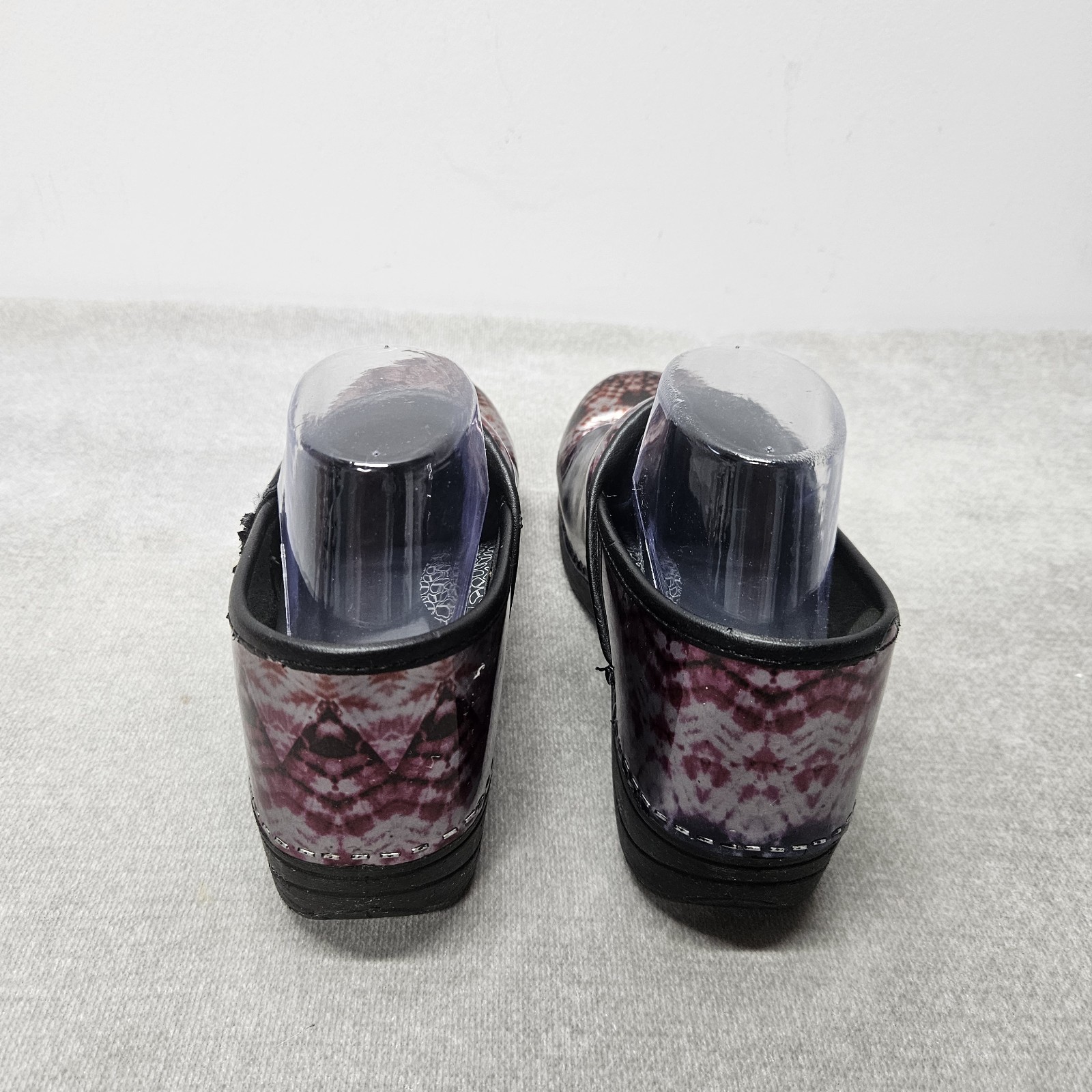 Dansko Women’s Professional Clog Metallic Wash Patent Leather EUR 38 US 7.5 – 8