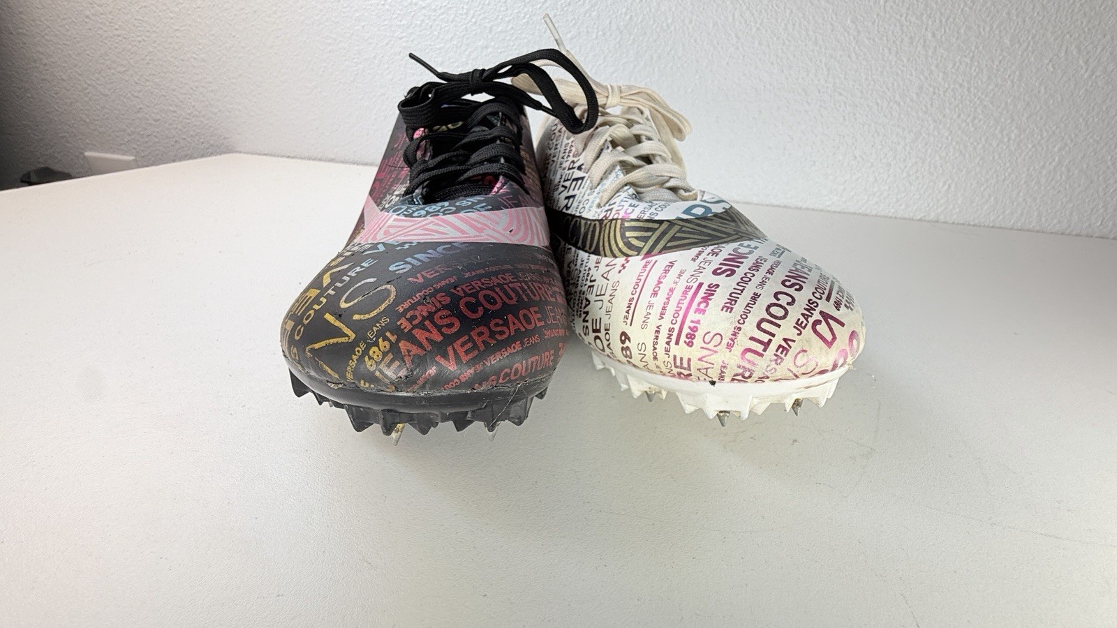 Versace Jeans Couture Logo Print Soccer Cleats Womens 7.5 EU 41 RARE STATEMENT