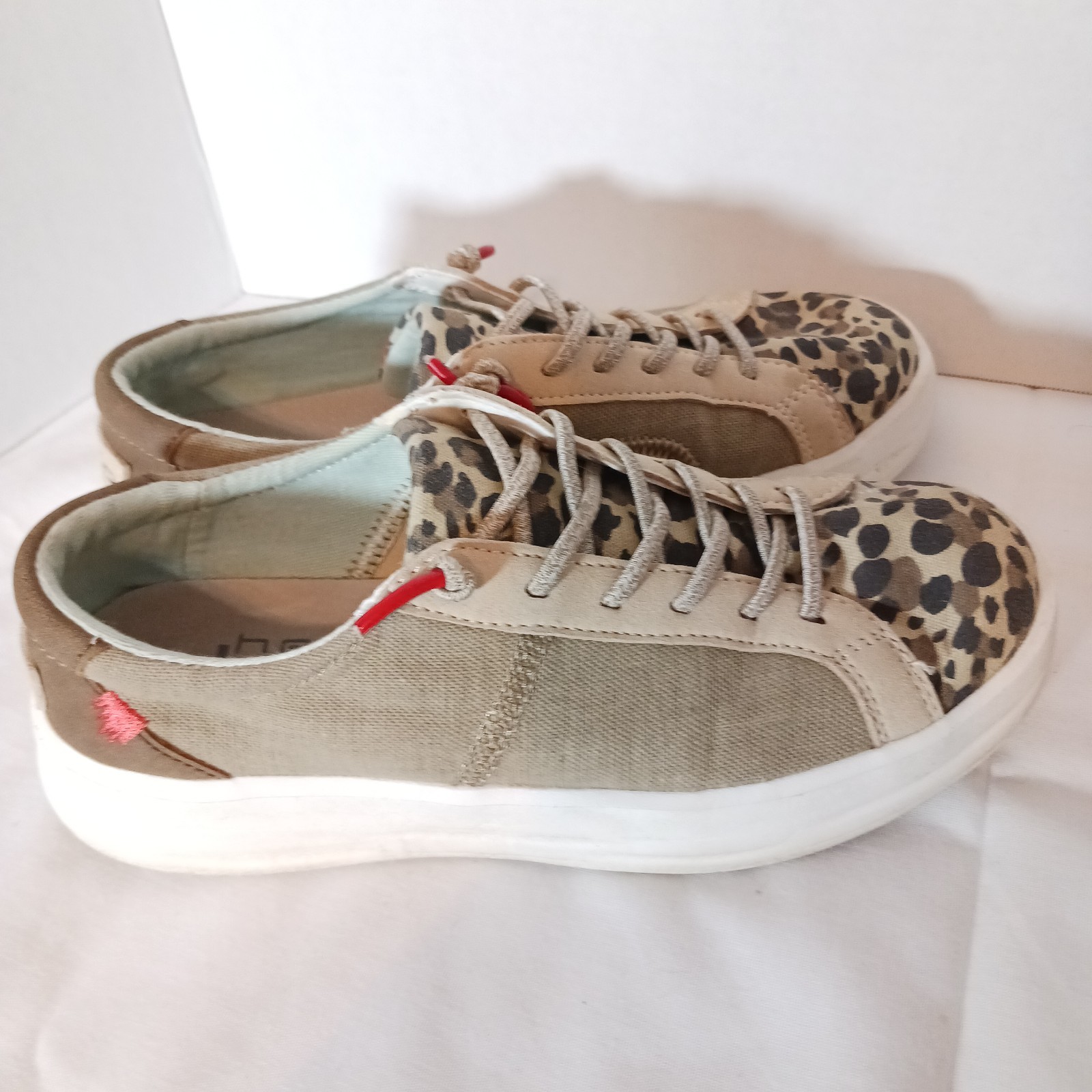 Hey Dude Karina Women’s Canvas Low Top Lace-Up Sneakers Leopard Print