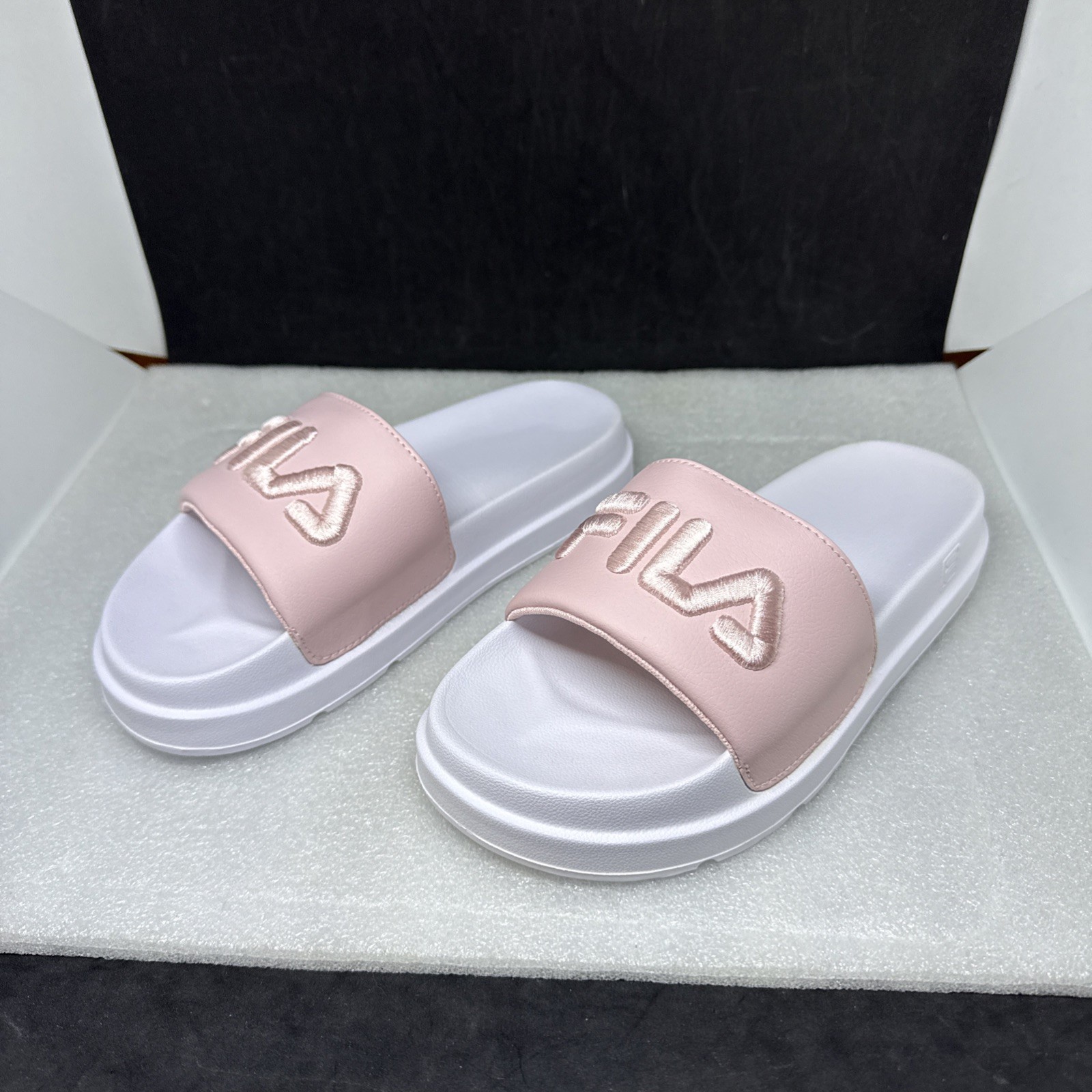 Fila Drifter Bold Satin Barbie Pink Slide Sandals Womens 5