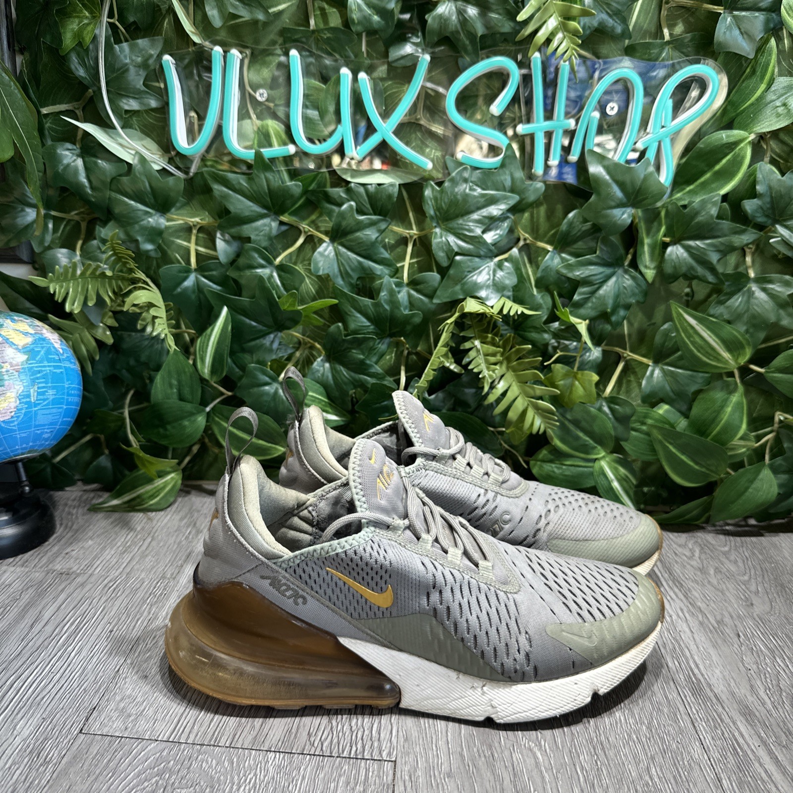 Nike Air Max 270 Dark Stucco Metallic Gold AV8427-001 Women’s – Size 8