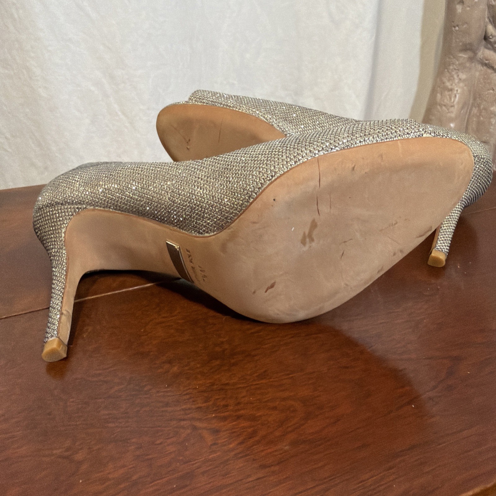 Badgley Mischka🔥Kassidy Silver Glitter/Stiletto/Heels/Wedding/Prom/Sz 7.5 EUC💥