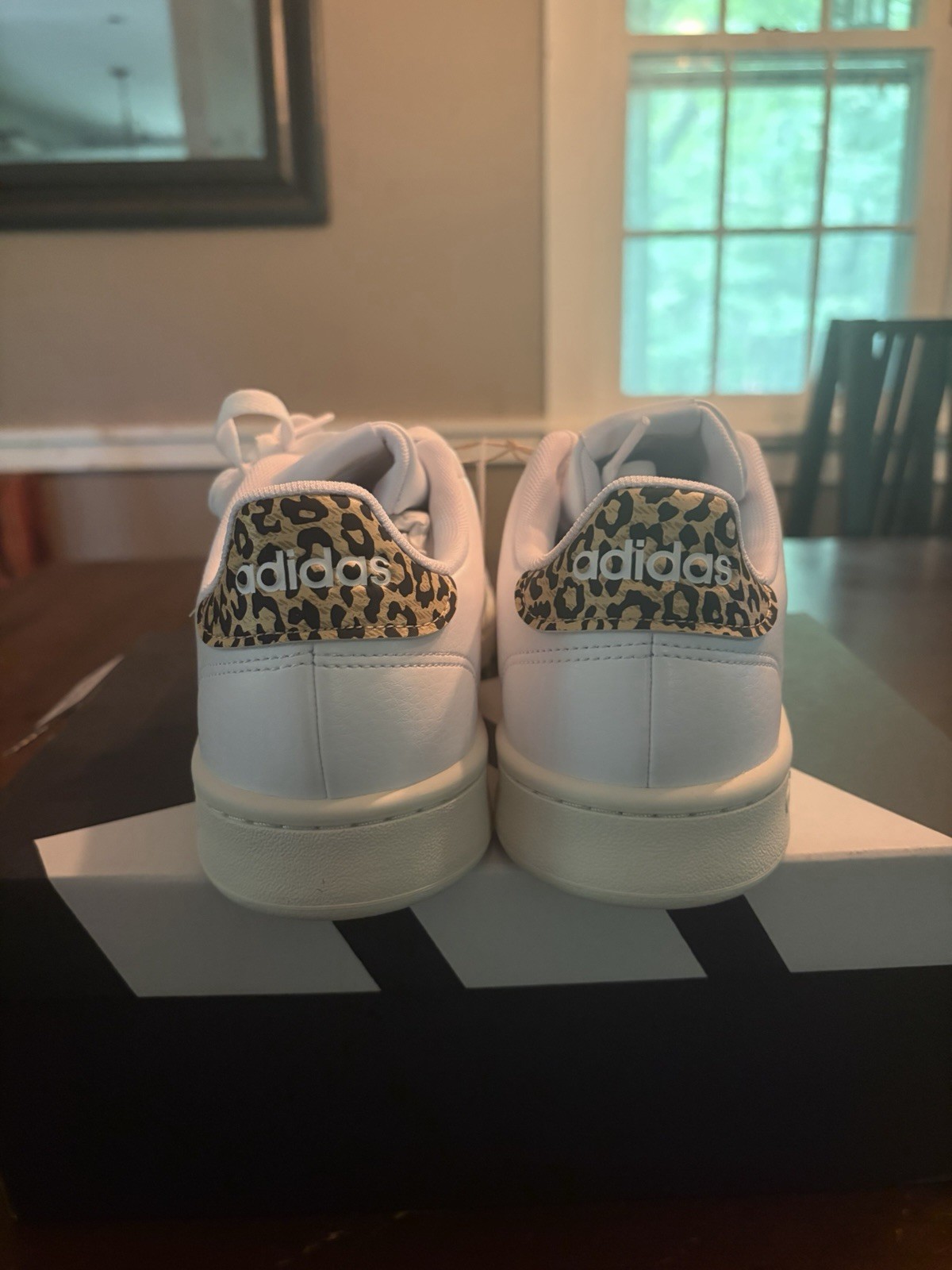 Brand New Adidas Advantage Leopard Print Size 9.5W