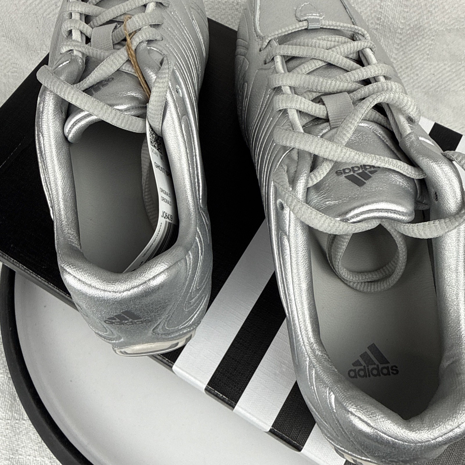 adidas Ghost Sprint Silver Metallic Womens Size 6 New in Box Rare Streetwear