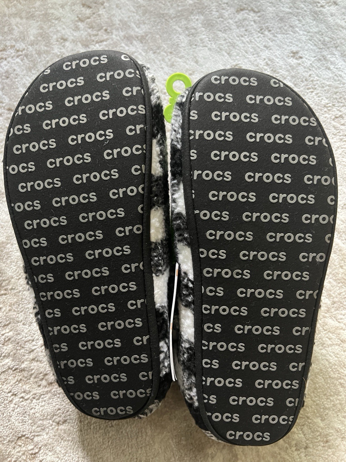 Crocs Classic Cozzy Buff Check Slide Slippers Black White Plaid M10 / W12 NWT