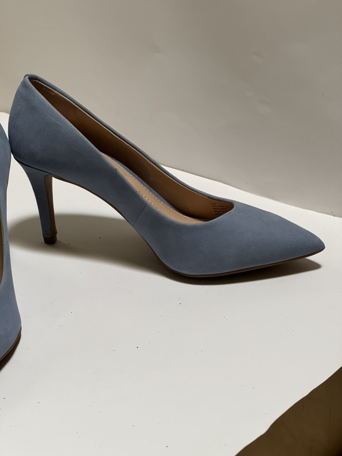 Gianni Bini Blue Pumps Shoes Size 5.5 Suede Leather