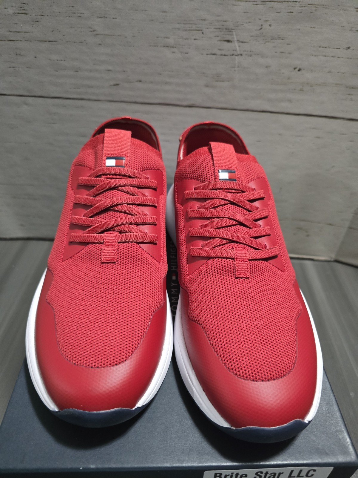 NEW Tommy Hilfiger TWArosa Womens Red 7.5 Slip On Sneaker Light comfortable