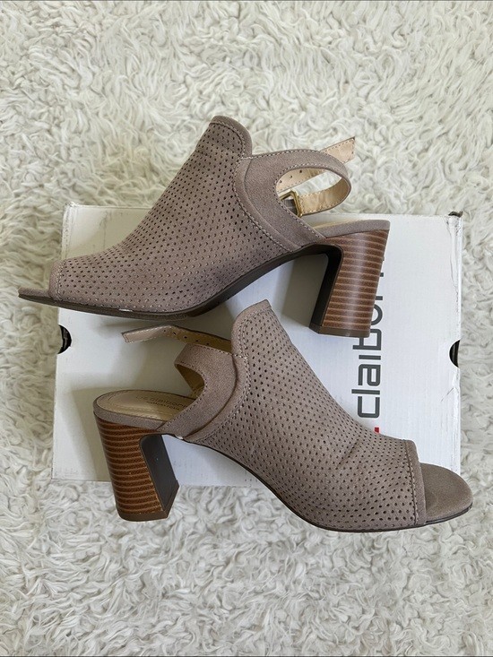 Liz Claiborne Heel Wedges Gray Size 7 Wedding Formal Casual Party