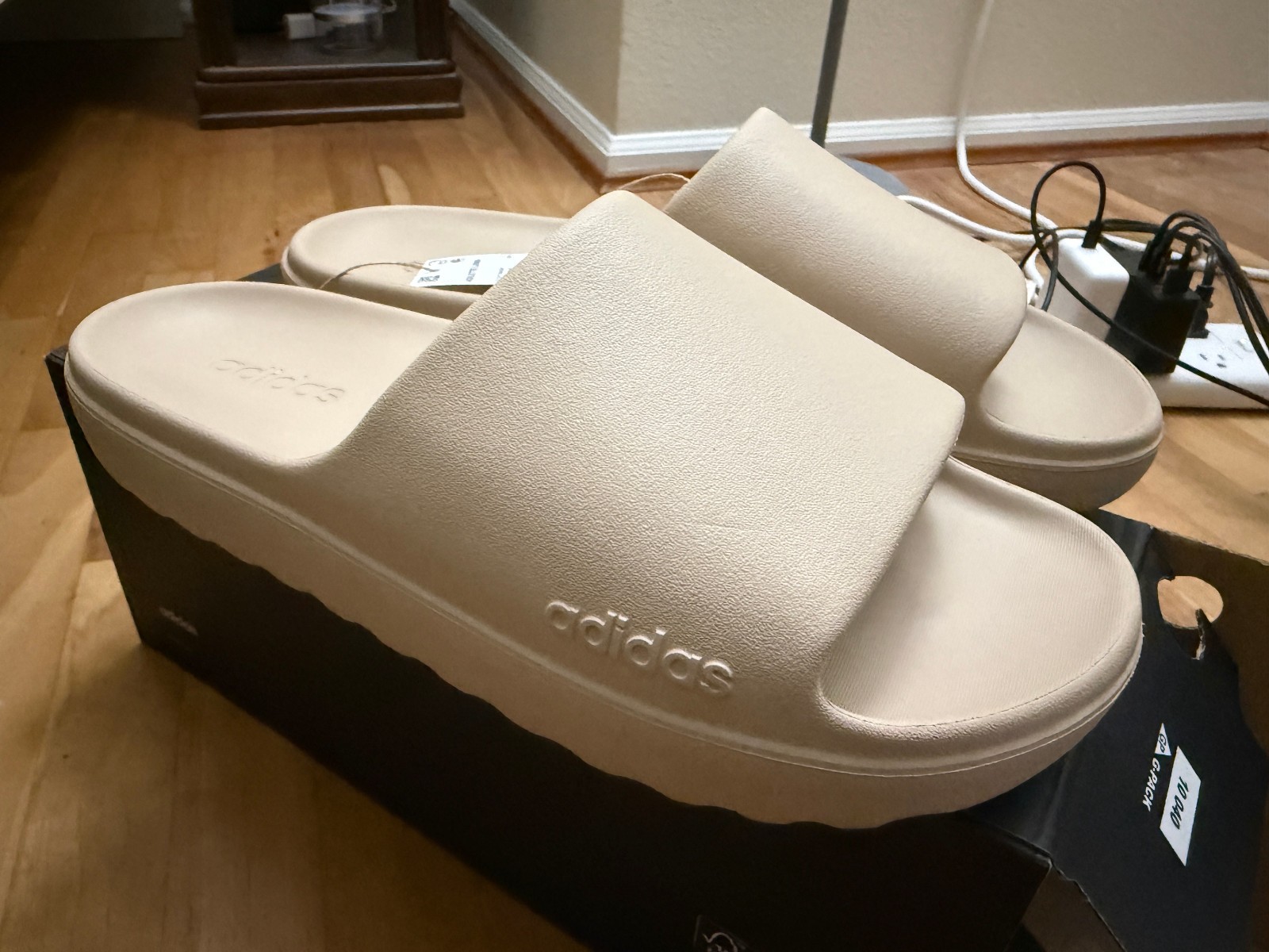 Adidas Adilette Lumia Clay Brown Slides Man 12 Summer Travel
